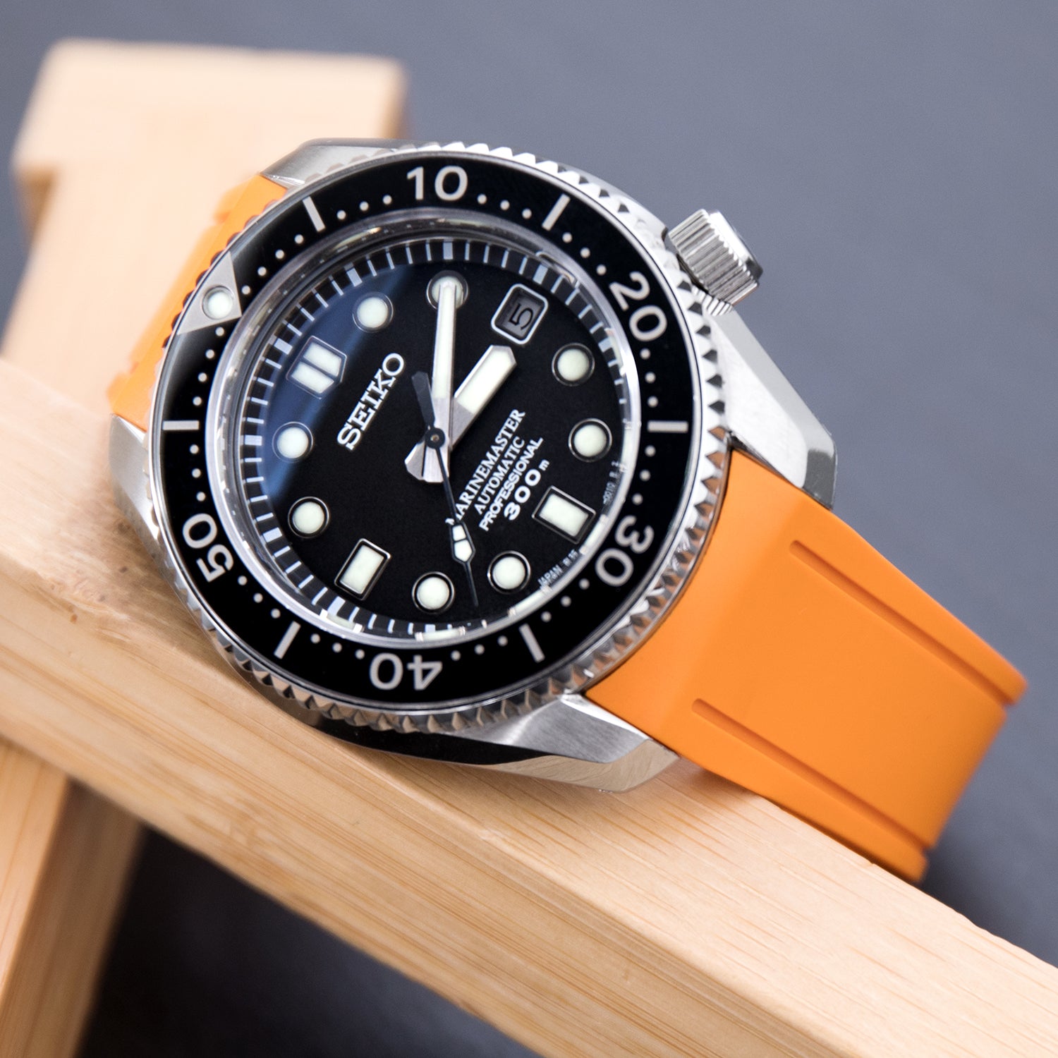 Seiko MM300 SBDX017 Crafter Blue rubber watch bands by Strapcode, Orange
