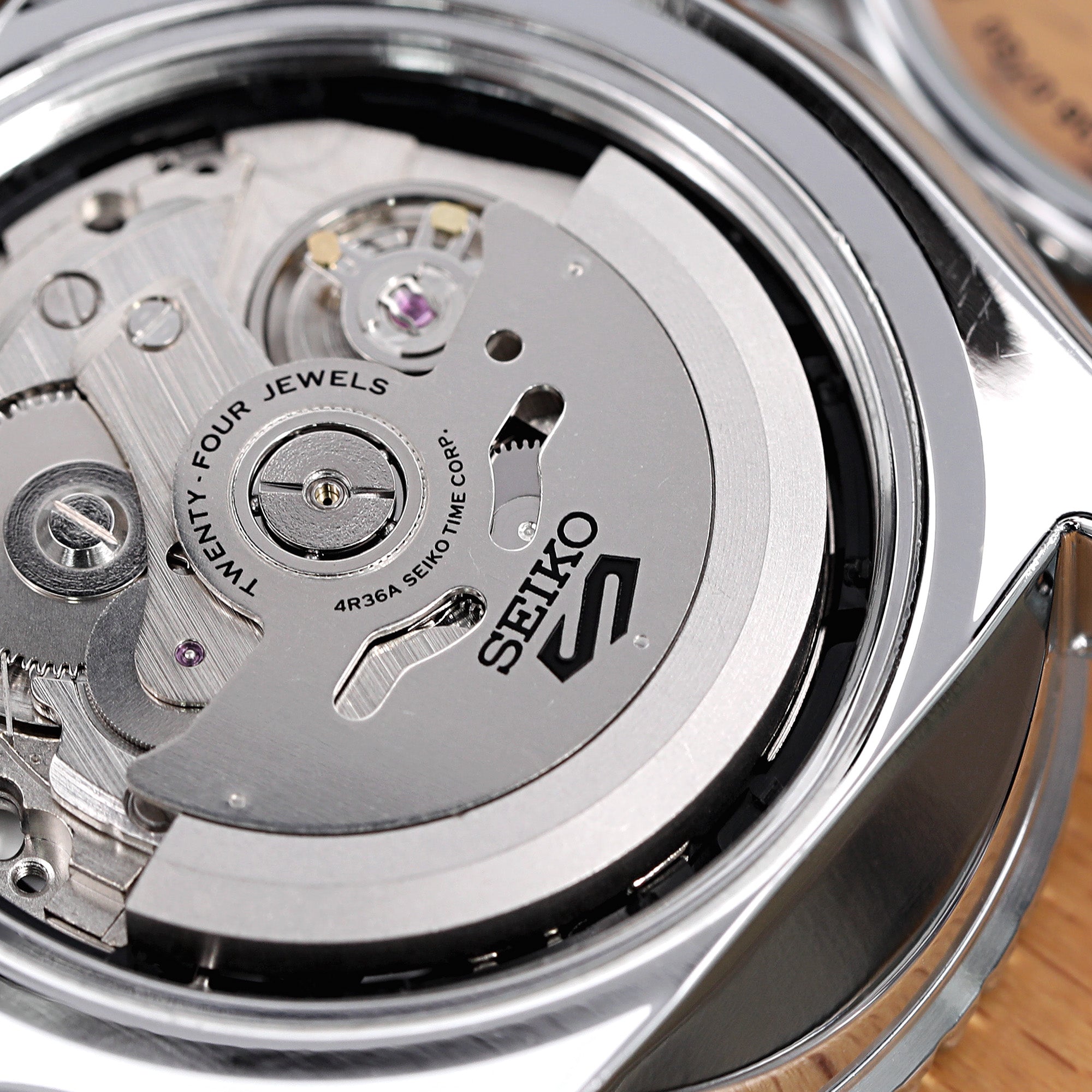 What is Seiko caliber 4R36?