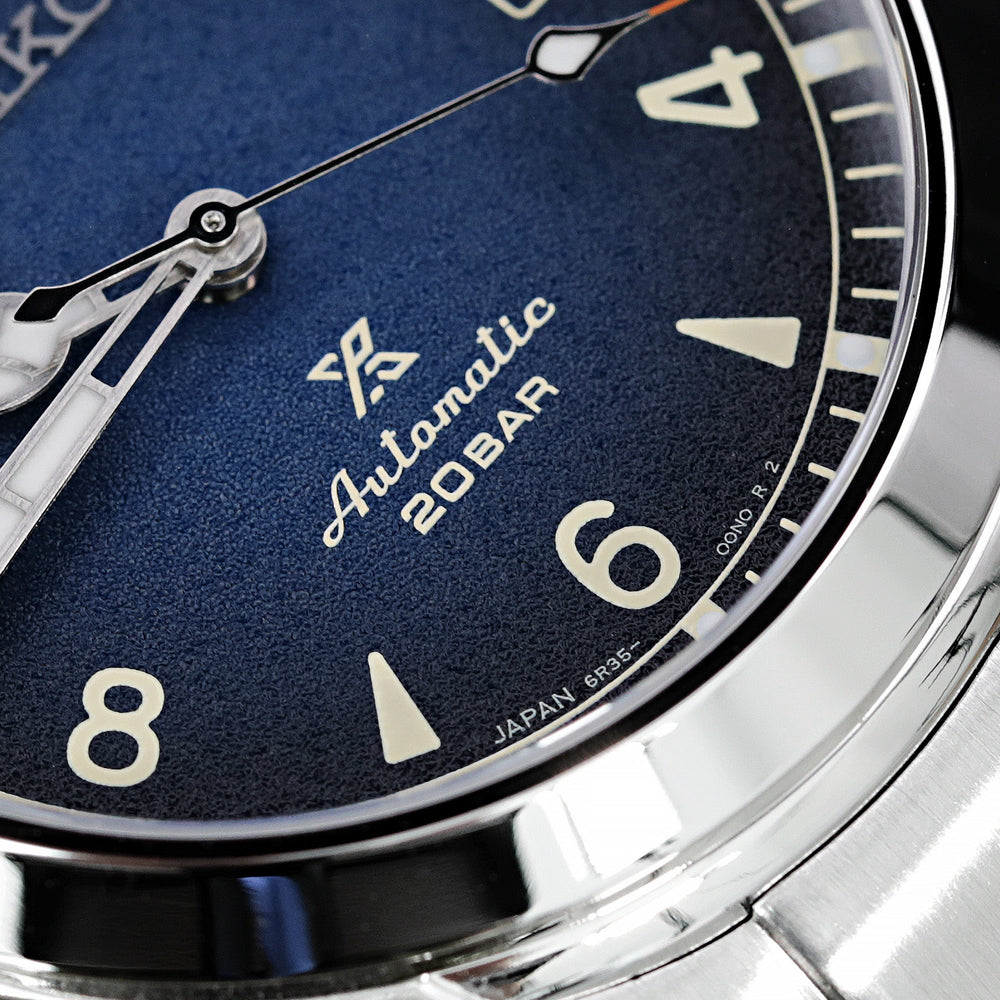 Seiko’s Latest & Smallest Alpinist SPB157J1 Strapcode watch Bands