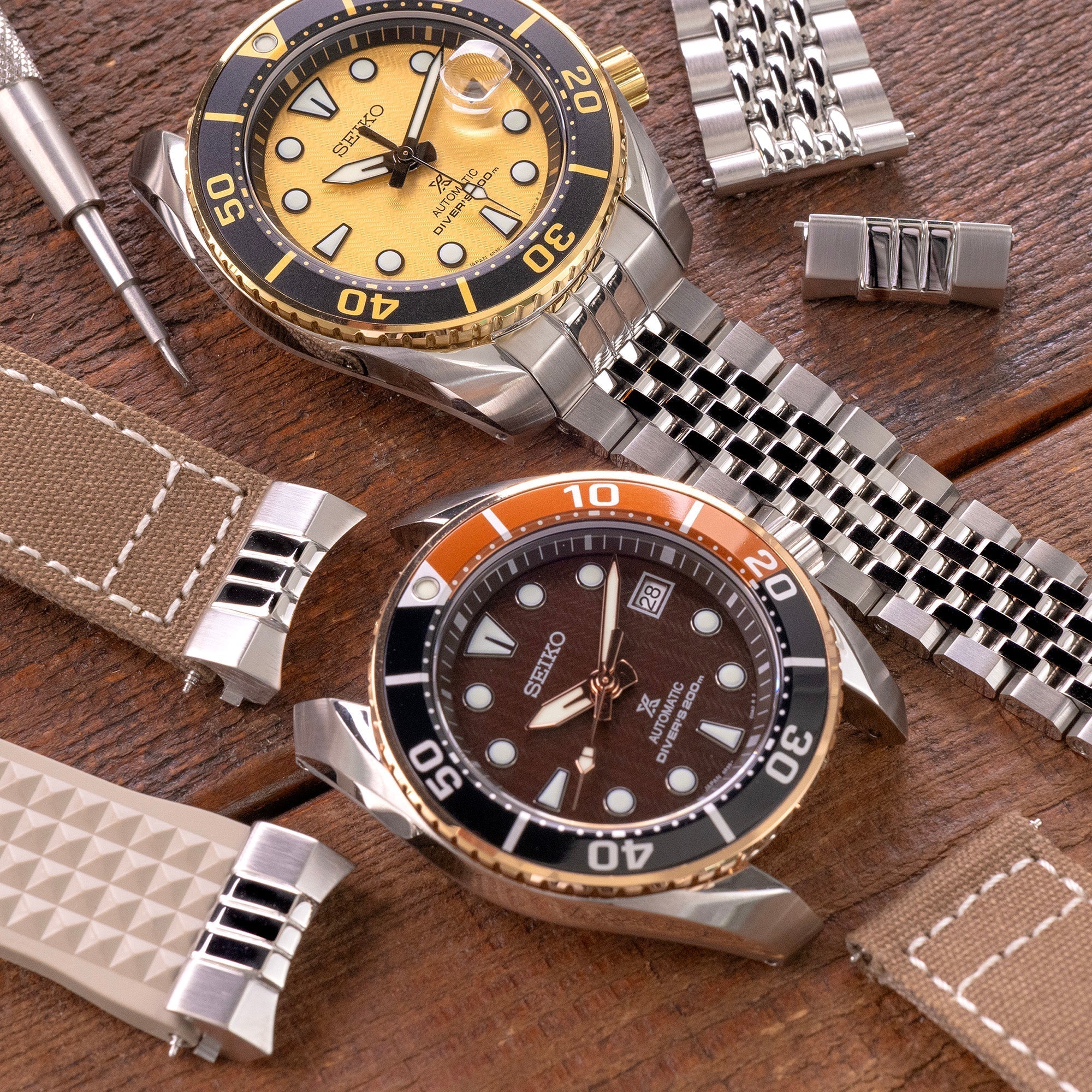 Affordable Vintage Chronograph Watches : Citizen 8110 and Seiko