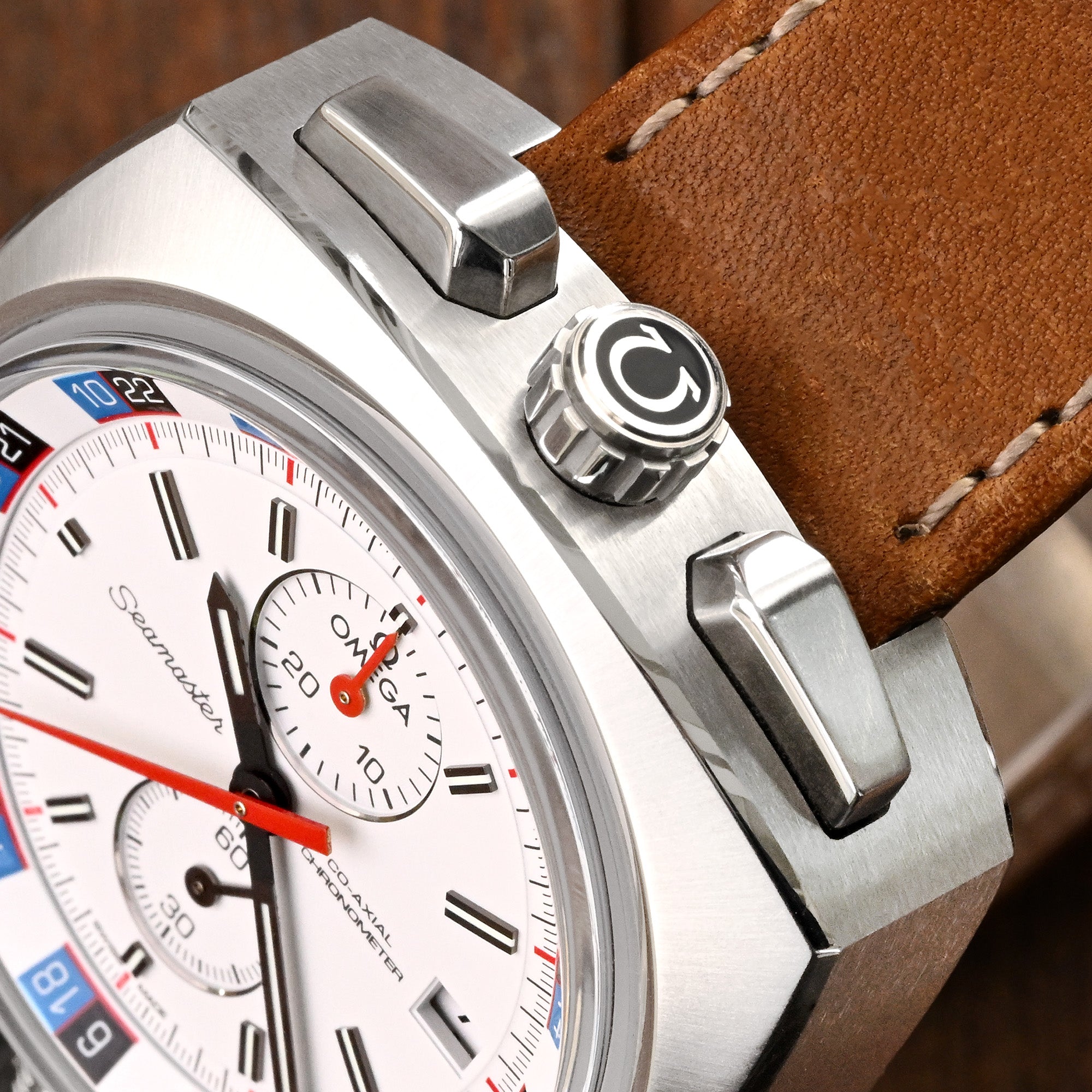 Affordable Vintage Chronograph Watches : Citizen 8110 and Seiko