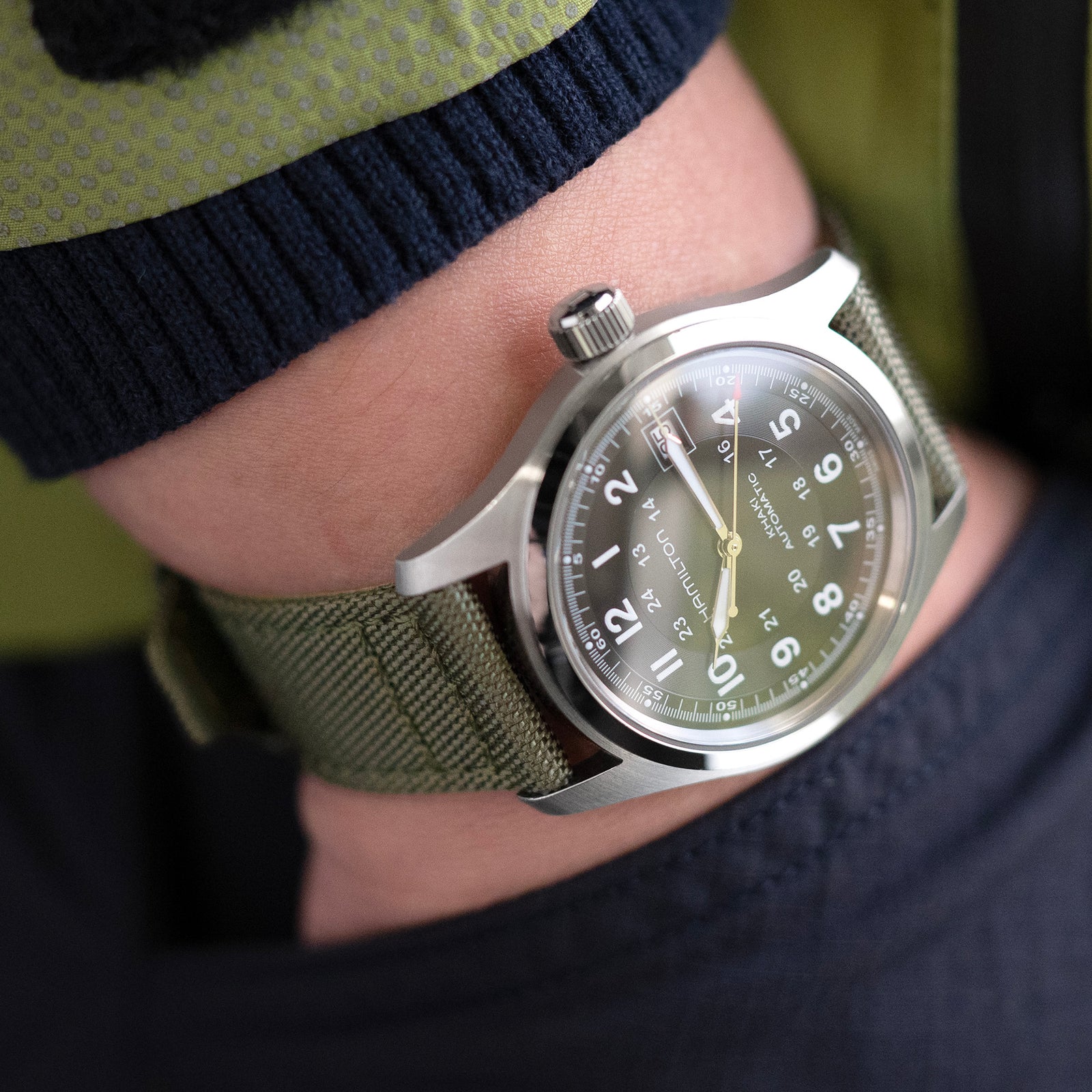 19mm 20mm 23mm Green Military Green Military Style N9F039 Polished Quick Release Quick Release Sailcloth Sailcloth Watch Band Straight End Watchband Strapcode Watch Bands Universal Lug Watchband Watch...