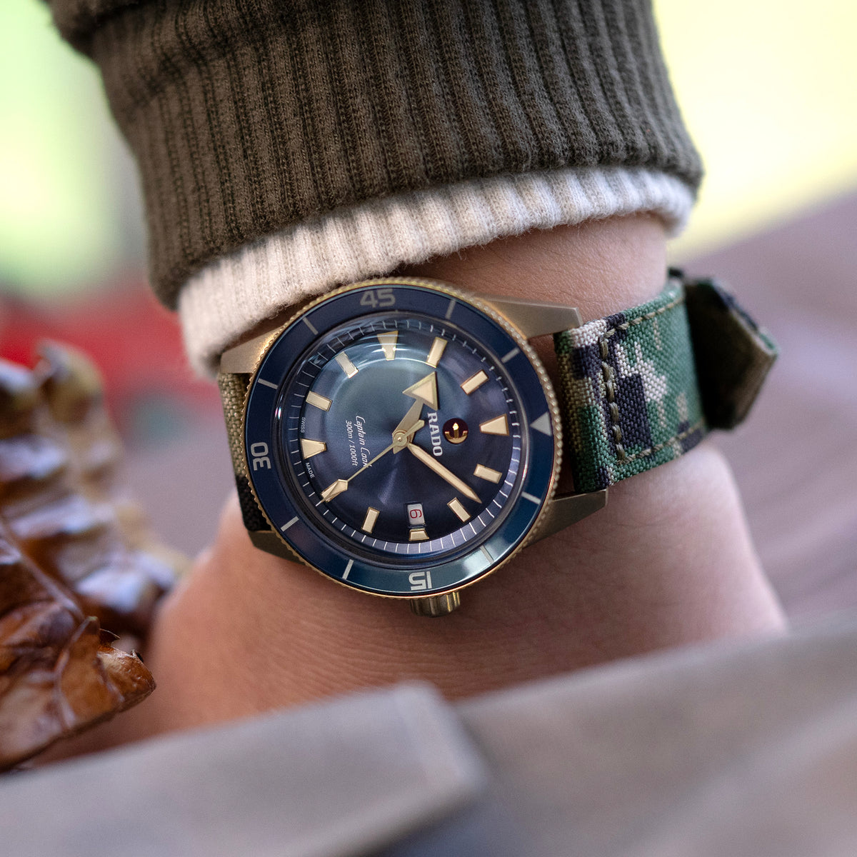 20mm, 21mm or 22mm MiLTAT WW2 2-piece Woodland Camo Cordu-1000D Armband with lockstitch round hole, PVD Black