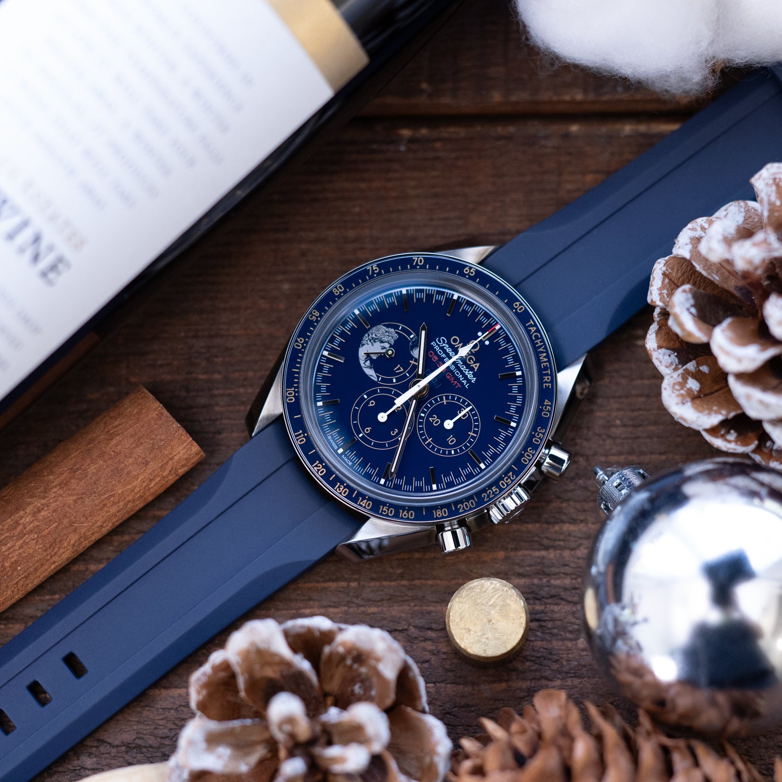 20mm Navy Blue Wheels Curved End FKM Rubber Strap