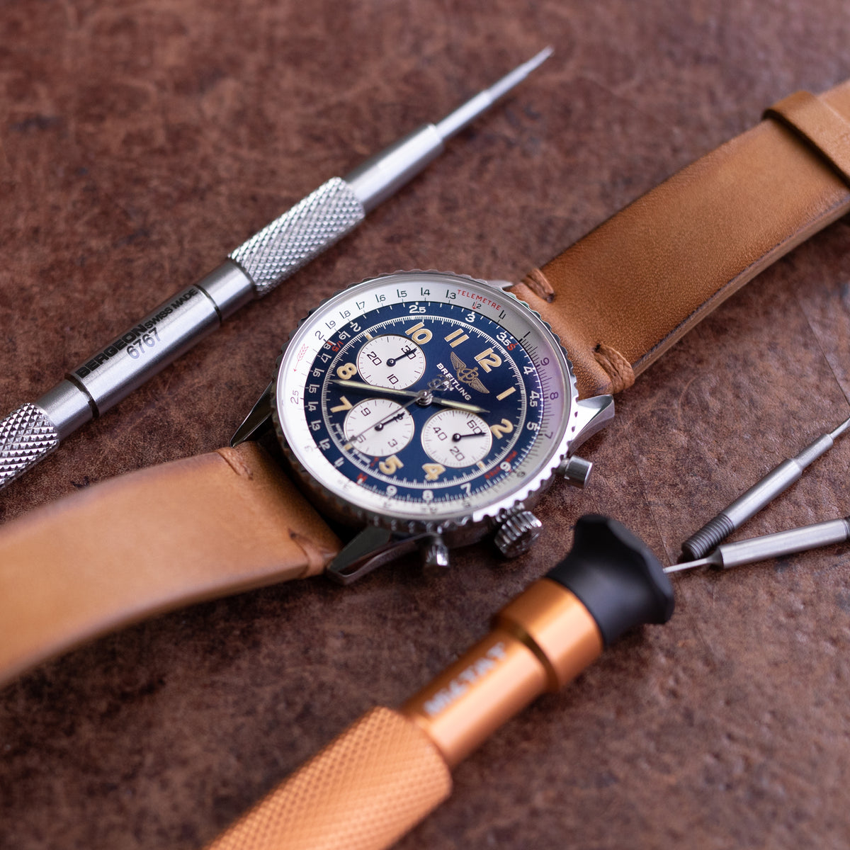 アルチザン タン イタリア製ハンドメイドレザーバンド、Pバックル、20mmまたは22mm