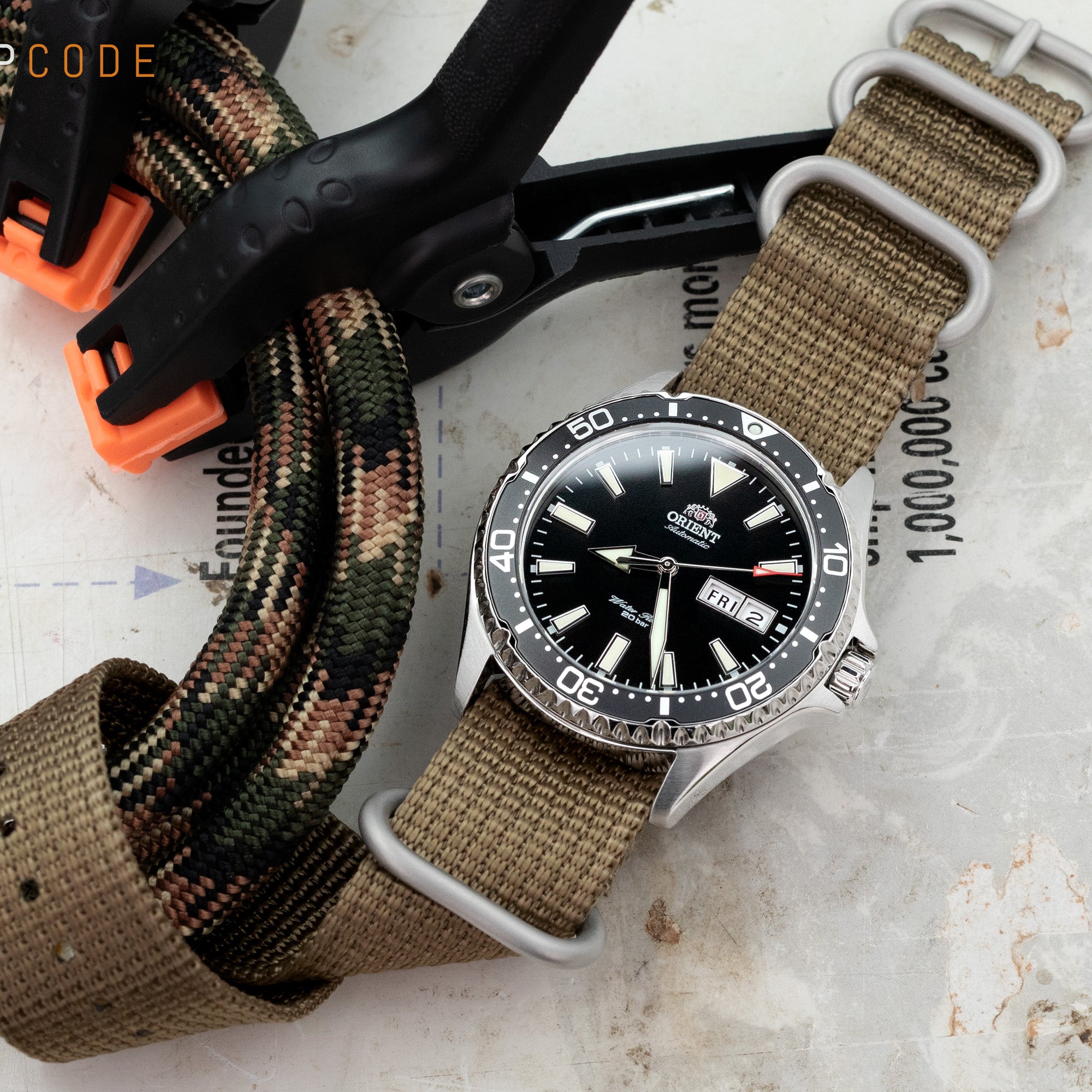 Orient Kamasu Mako III Diver Watch RA-AA0001B19B 22mm Nato watch bands by Strapcode