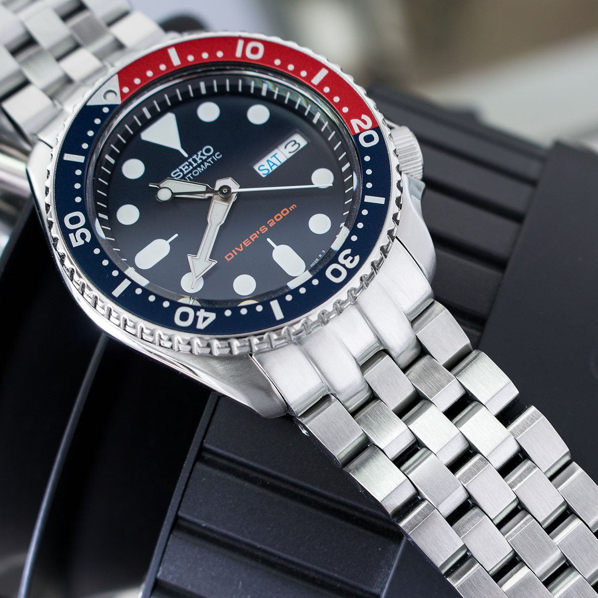 The Watchesgazine of Seiko SKX007 | Image Photo Gallery