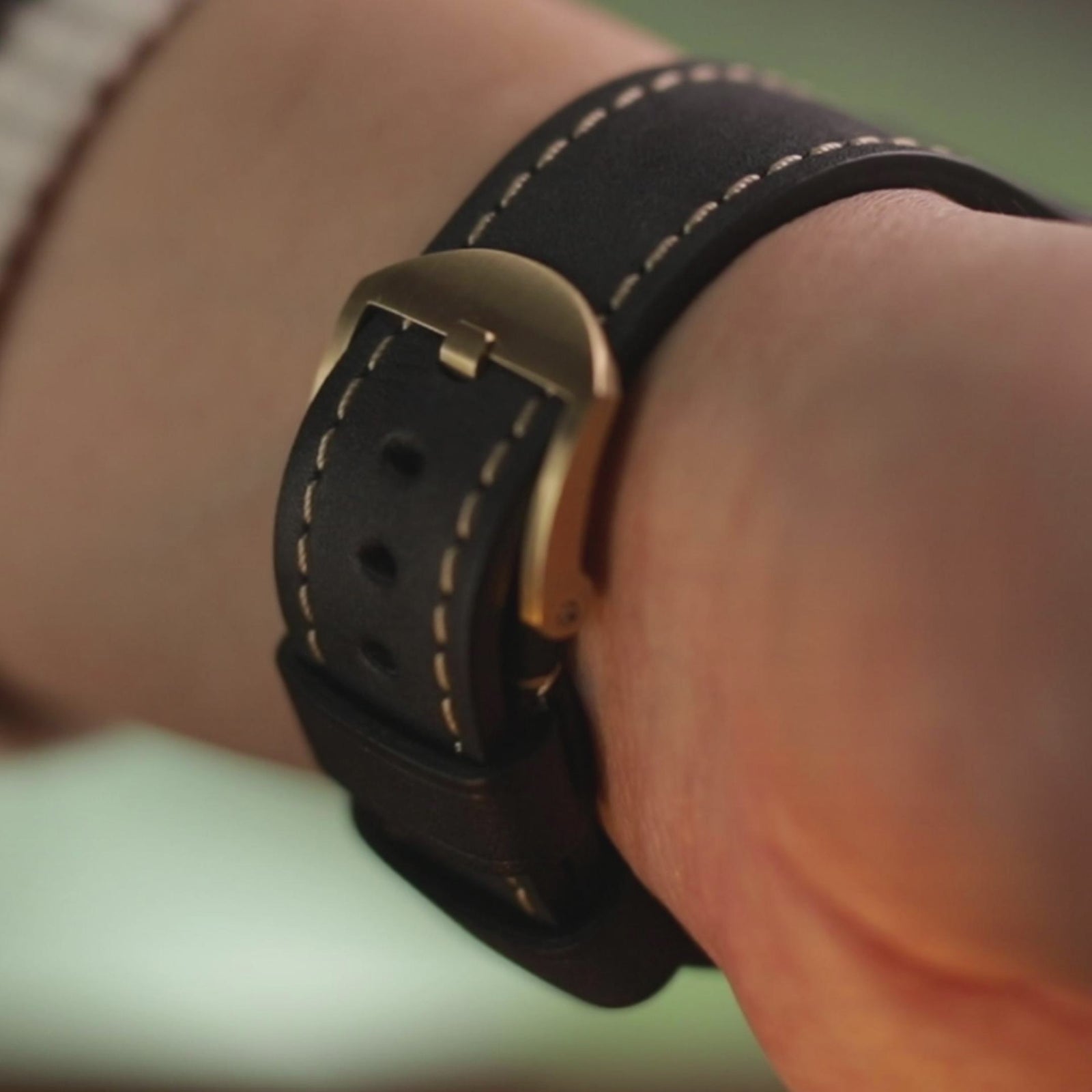 22mm アルミニウムブロンズ スクリューインバックル