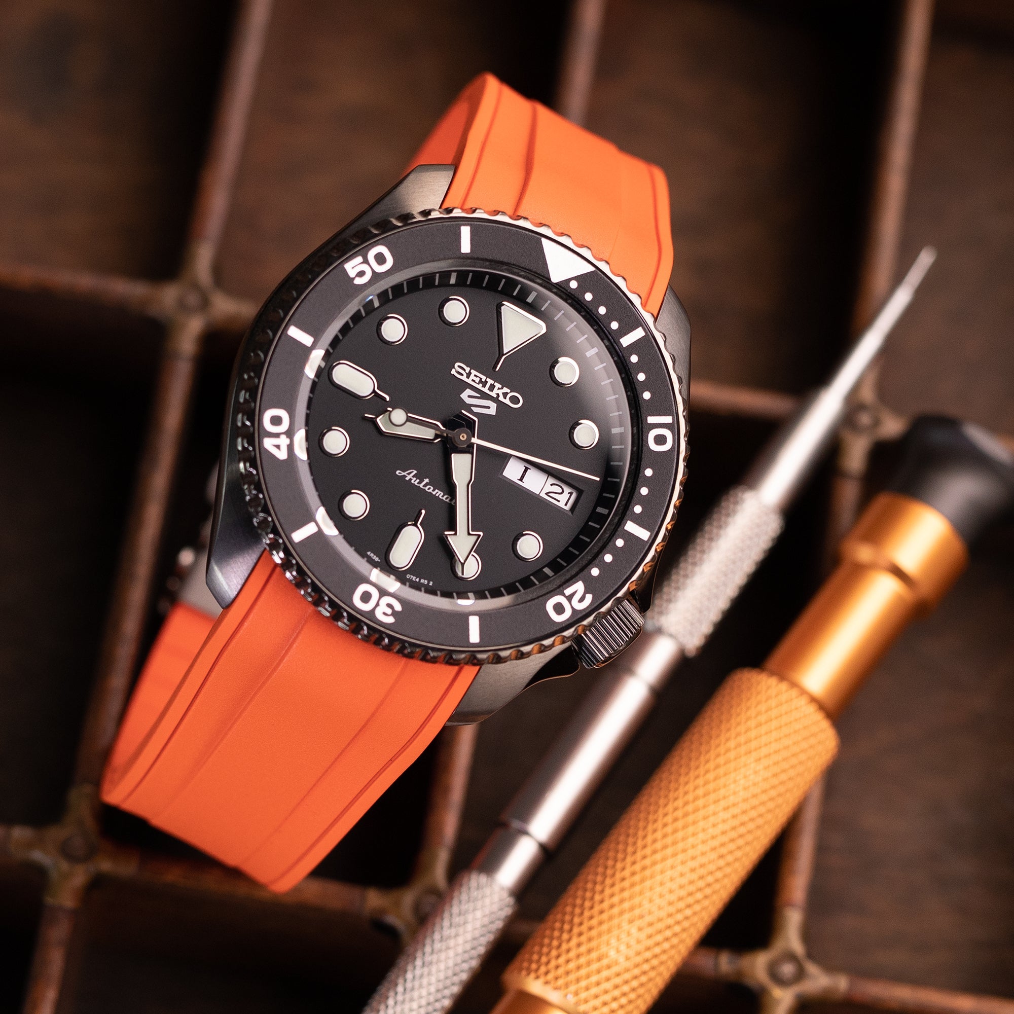 StrapXPro - SX1A Rubber Strap for New Seiko 5 Sport 5KX/GMT, Orange Strapcode watch bands