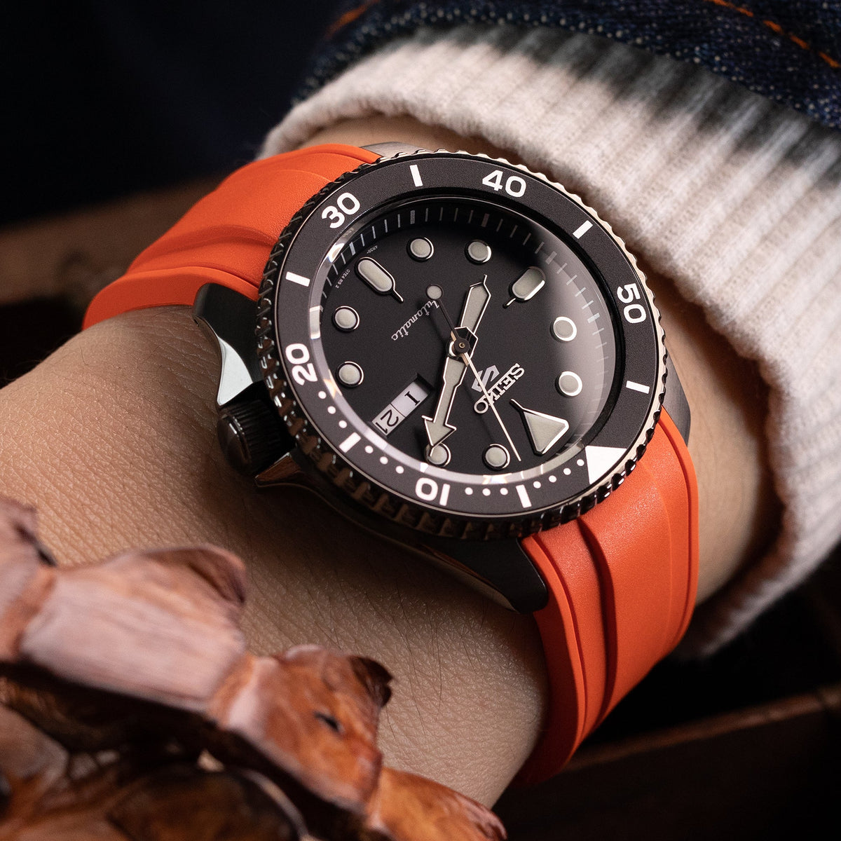 Seiko 5 strapcode hotsell