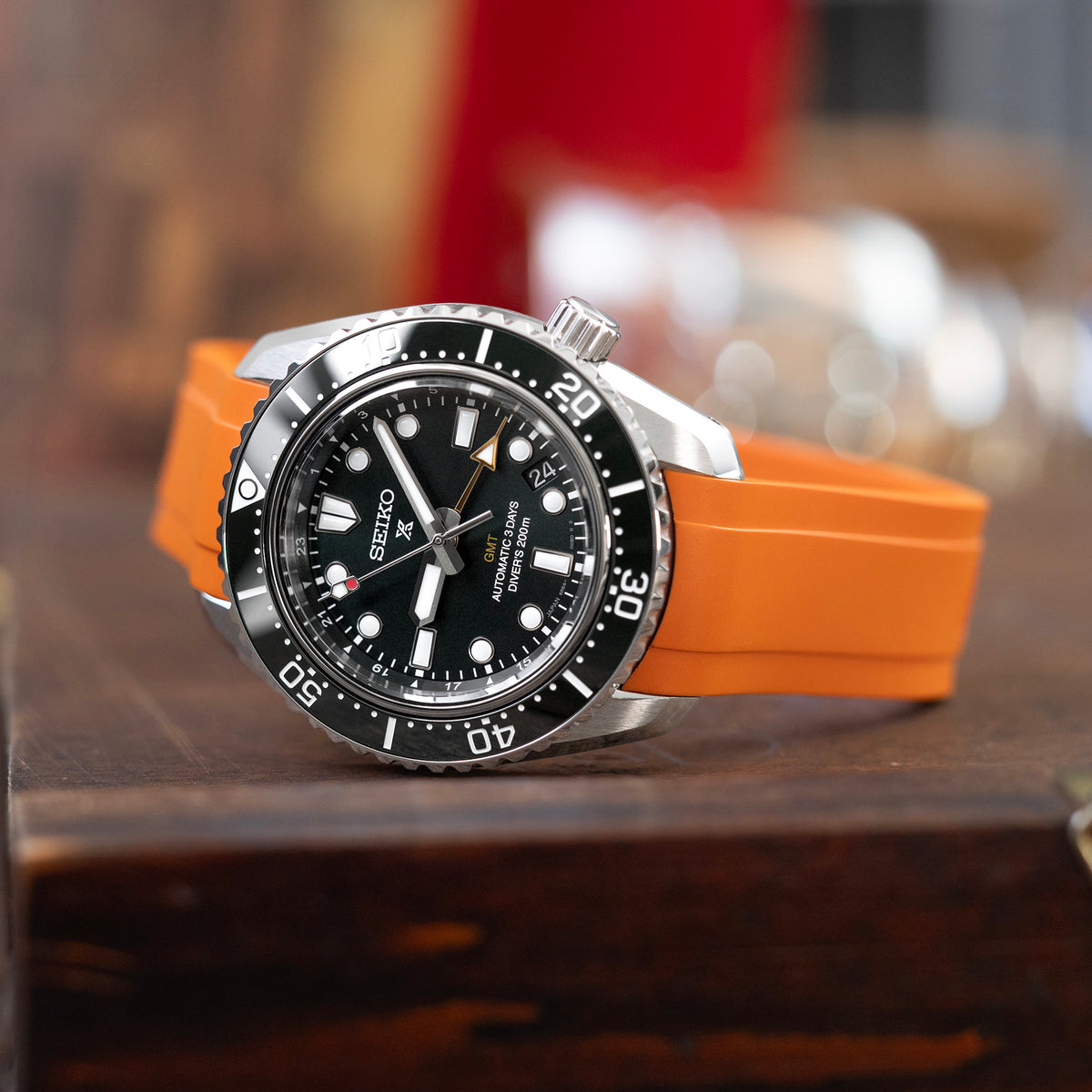 Cinturino in gomma arancione 20mm Crafter Blue a anse curve, compatibile con Seiko Baby MM200 &amp; Mini Turtles SRPC35