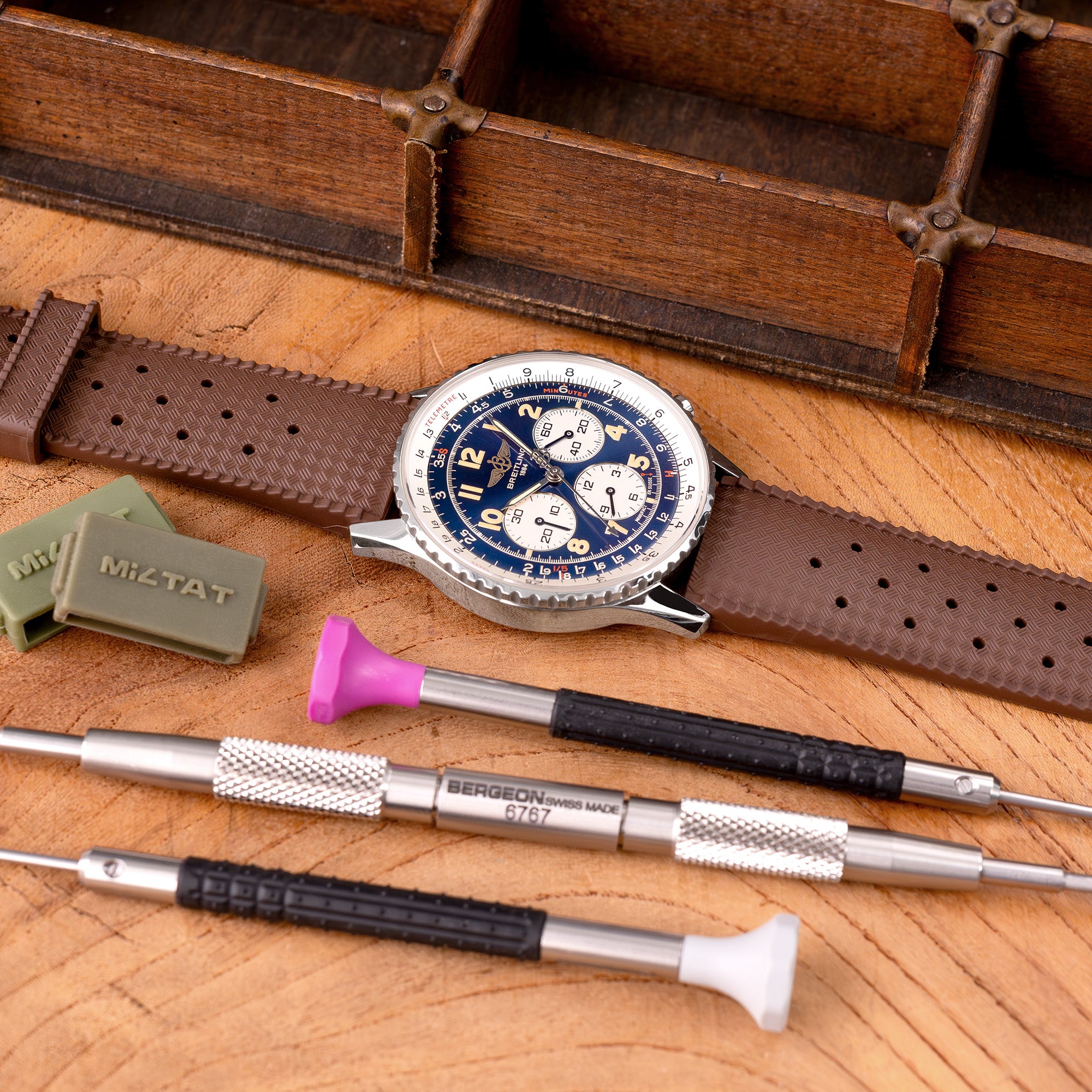 Quick Release Brown Tropical-style rubber watch strap | Strapcode