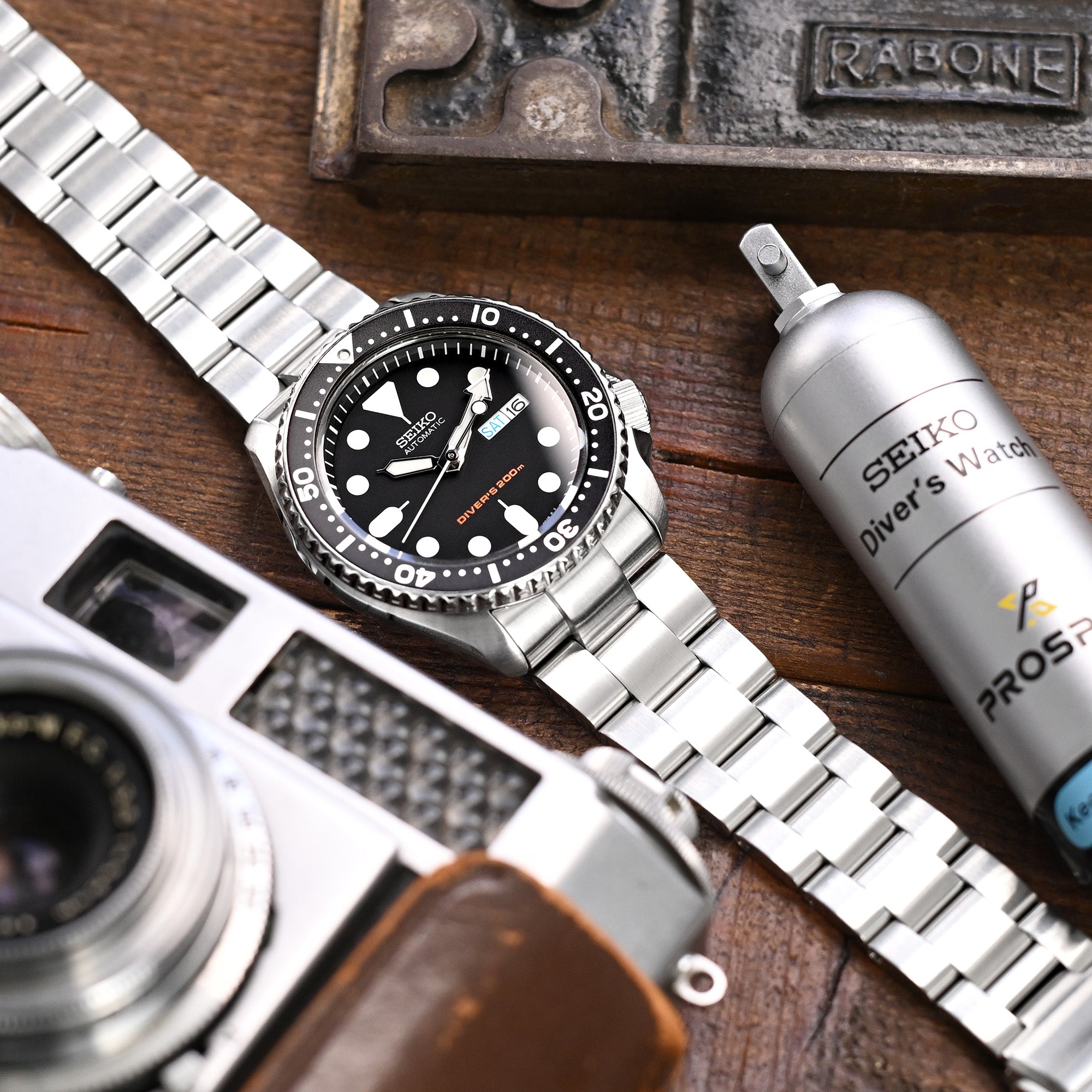 22mm Super-O Boyer Uhrenarmband für Seiko SKX007 SKX009 SKX011, Edelstahl - Gebürstet, 18mm V Diver Schließe