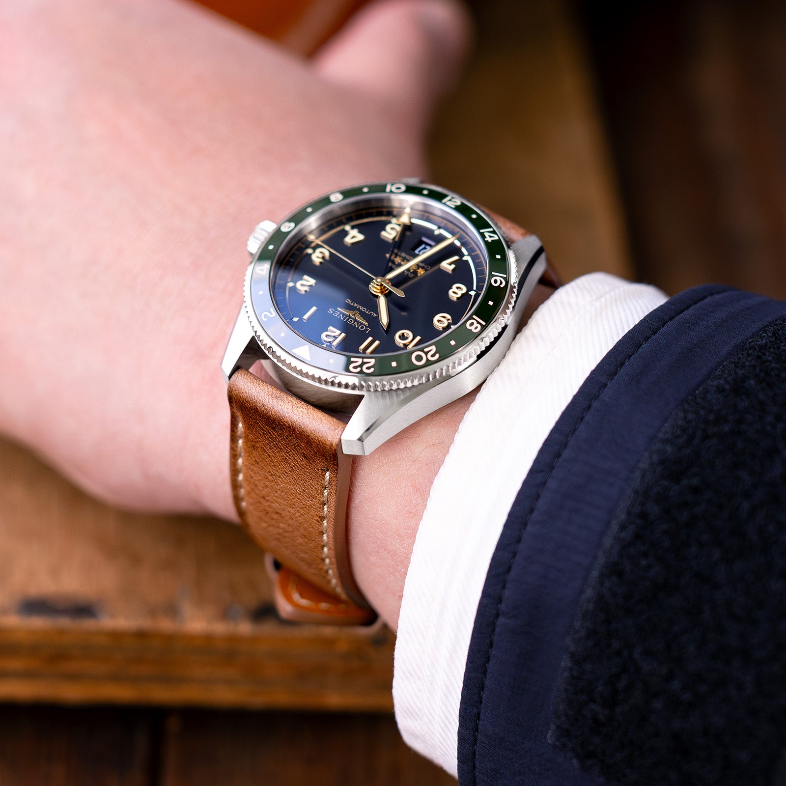 Collezione Pam, cinturino in pelle Horween Chromexcel marrone vintage per Panerai, cuciture beige