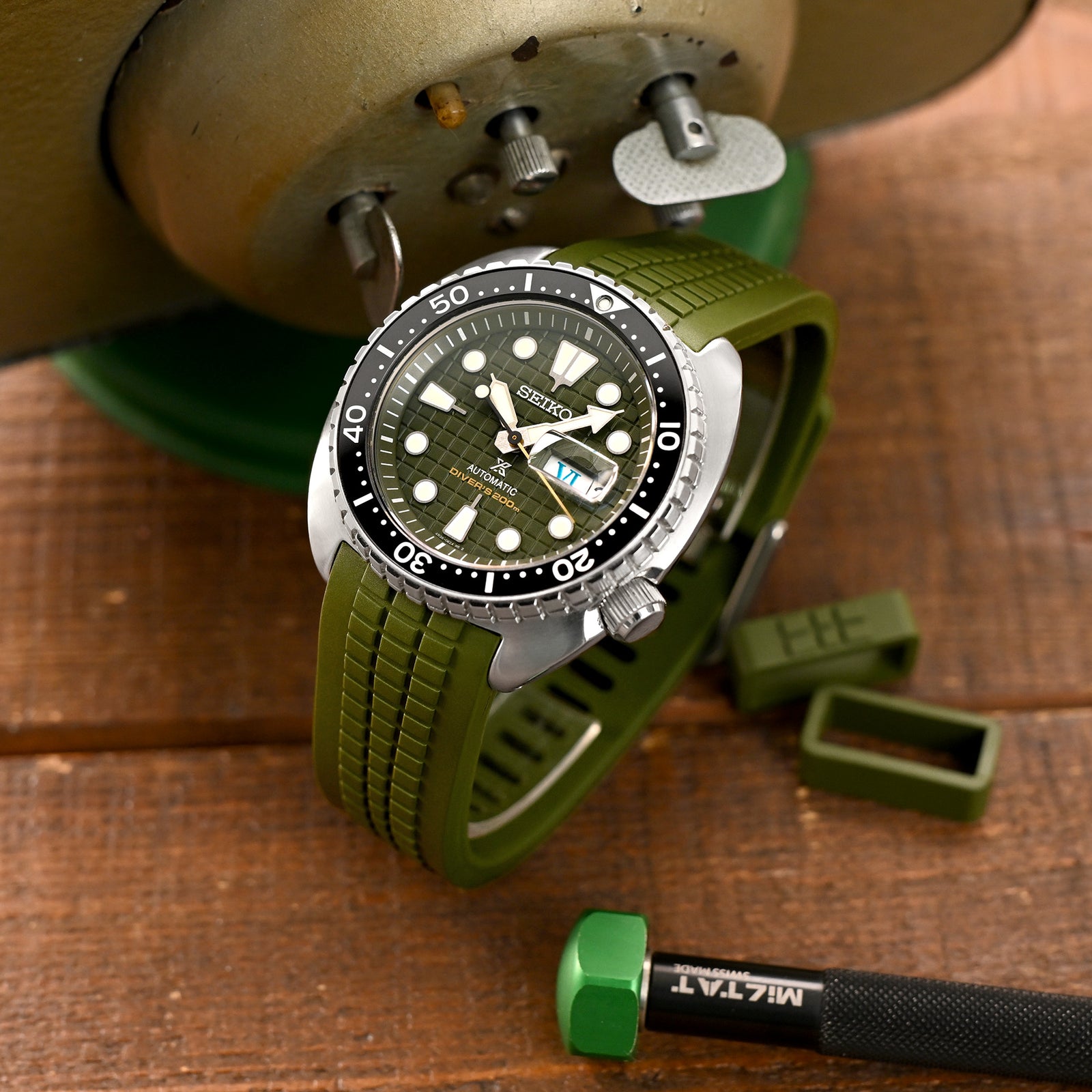 22mm Crafter Blue - CB12 Green Rubber Curved Lug Watch Strap compatible with Seiko new Turtles SRP777 Strapcode Watch Bands