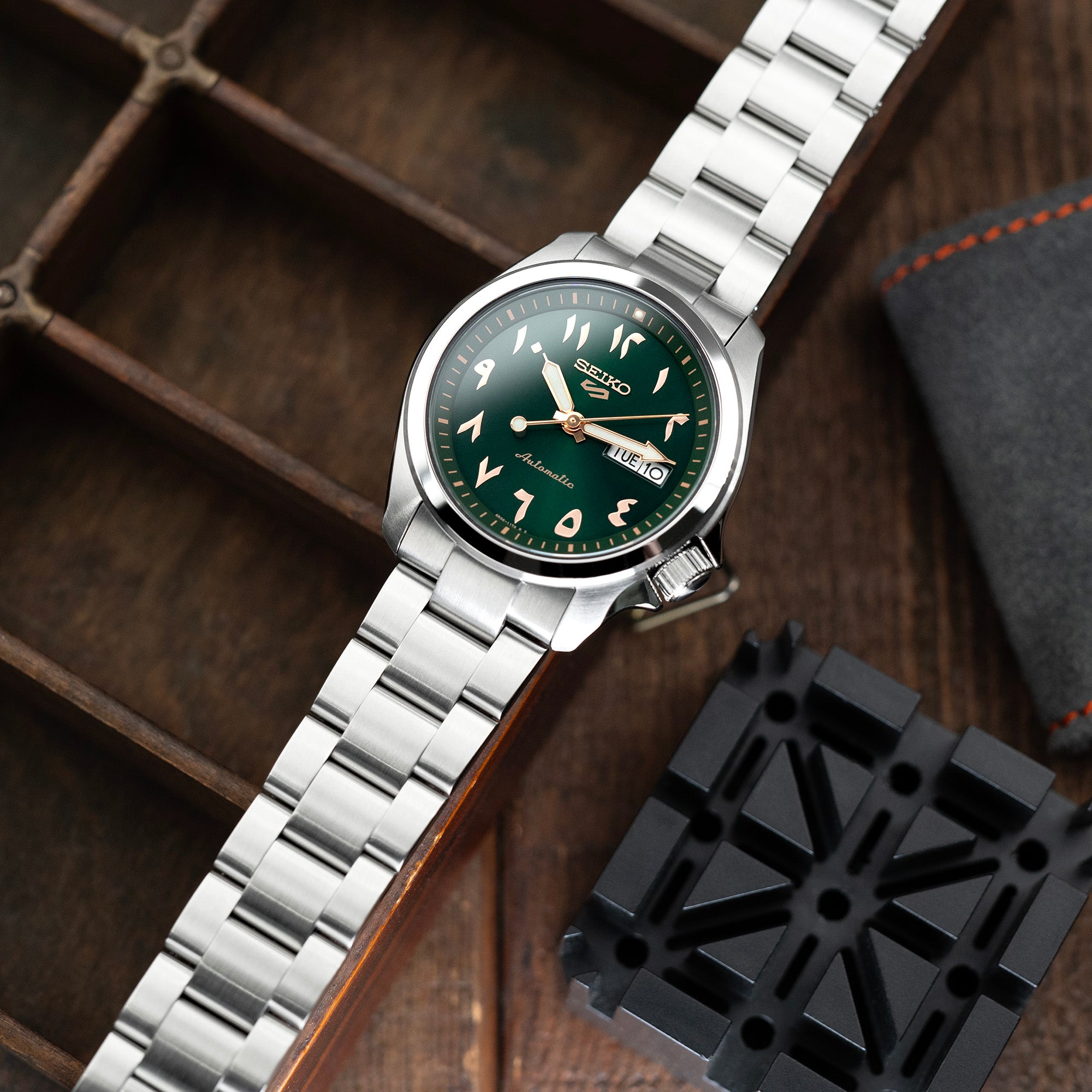 20mm Super-O Boyer Stainless Steel band for Seiko 40mm StrapCode