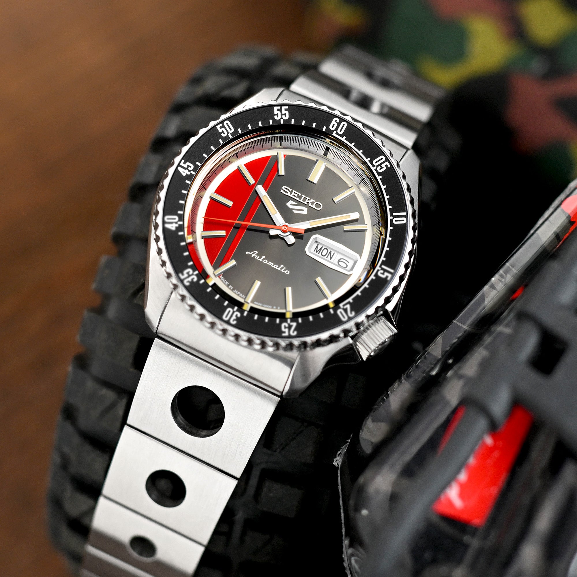 Seiko Strapcode Rollball 22mm Rollball For Seiko SKX007 V-Clasp