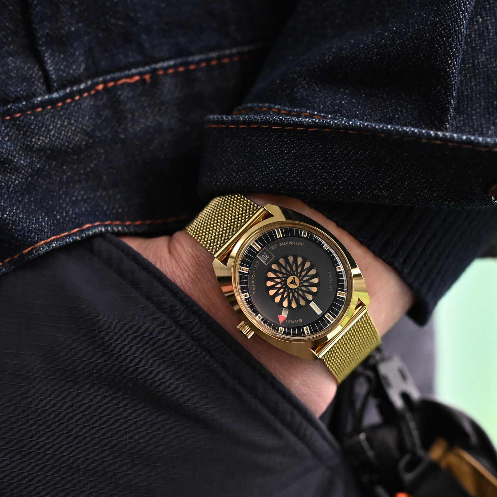 Quick Release Classic Superfine Mesh Watch Band, 18mm, 20mm or 22mm, Full IP Gold Strapcode Watch Bands