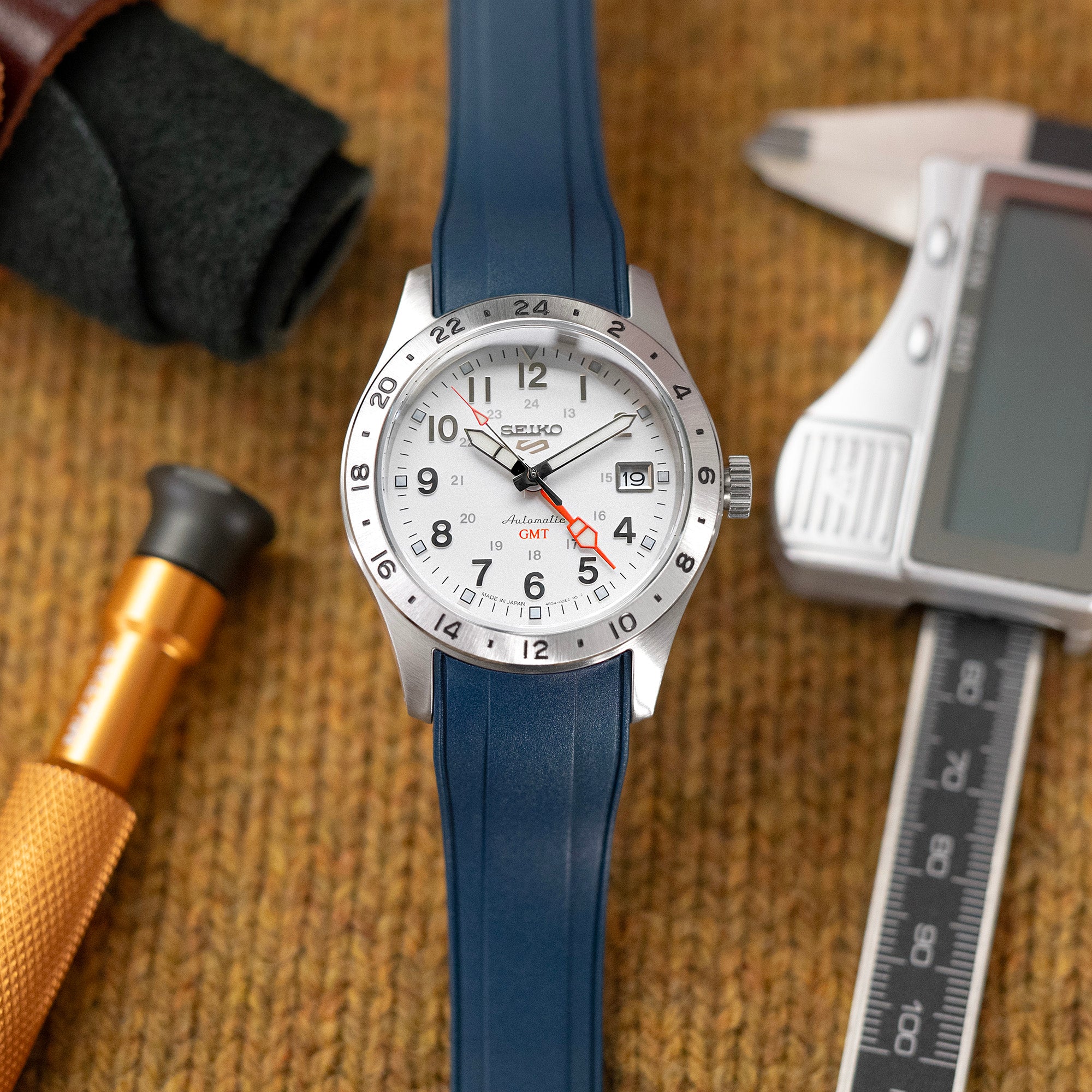 StrapXPro Rubber Watch Strap Seiko 5 Sports Field GMT | Strapcode