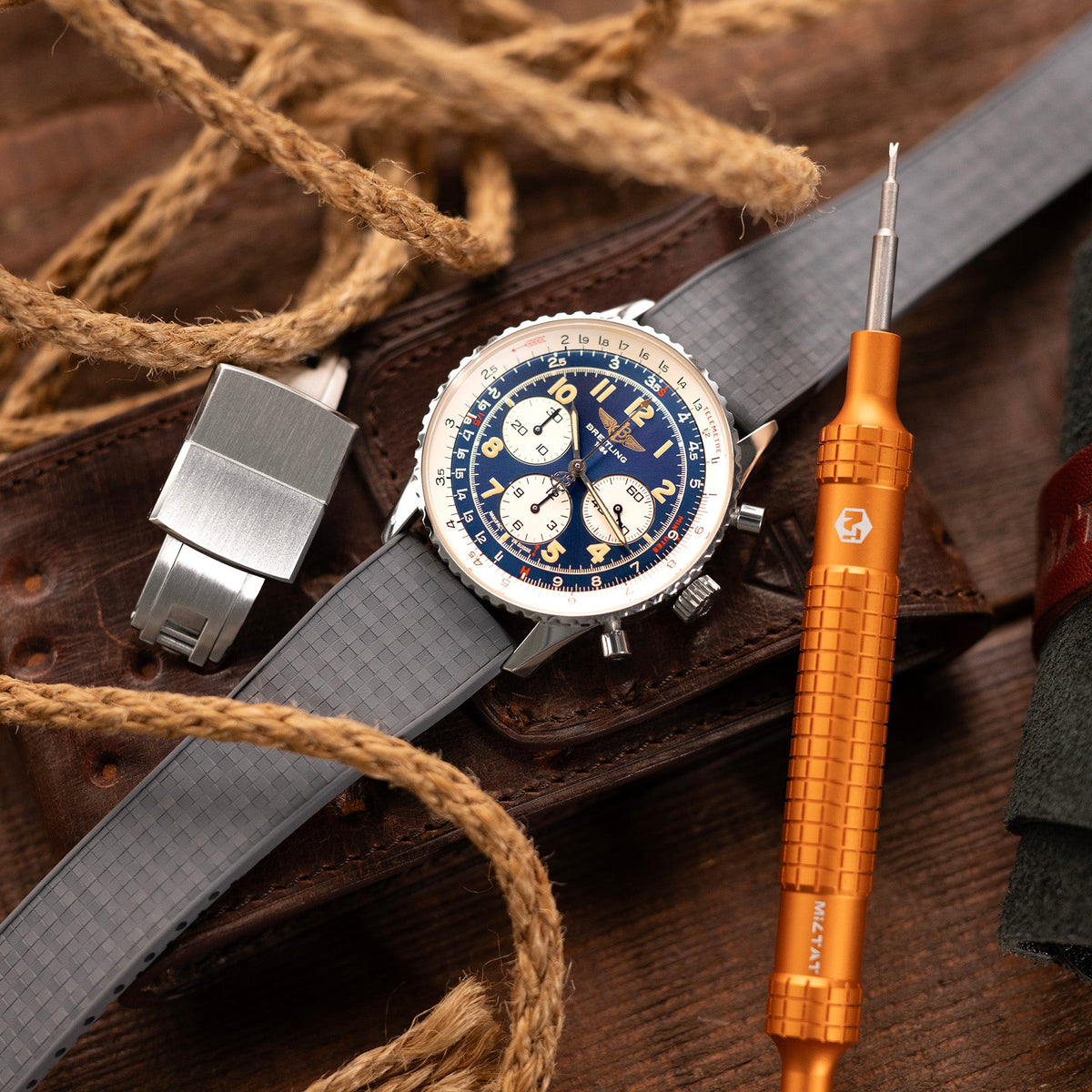 Breitling Navitimer 92 A30022 Strapcode watch bands