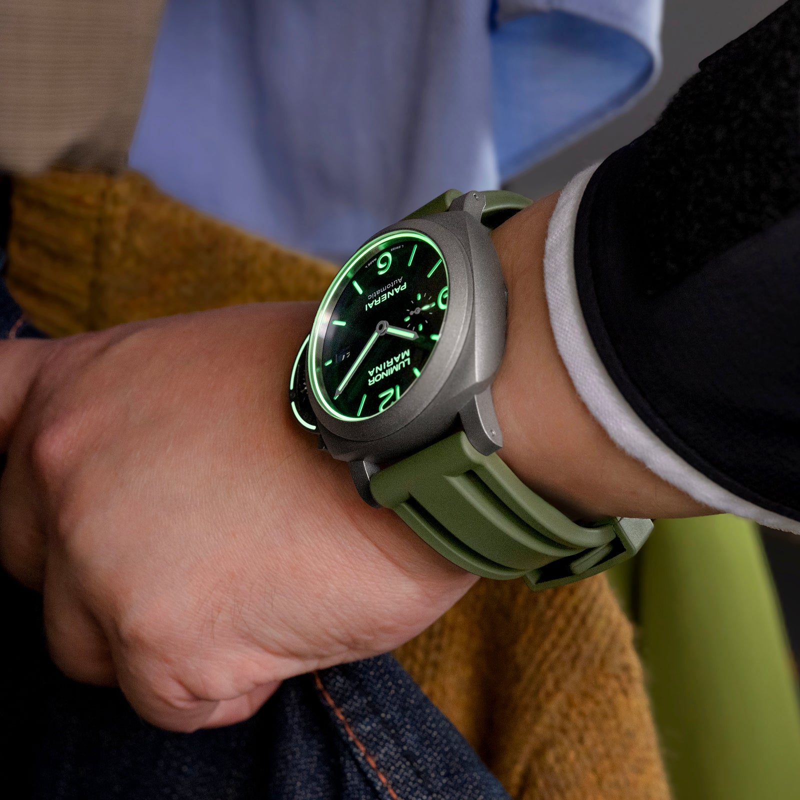 Panerai Submersible Luna Rossa (Ti-Ceramitech) PAM1466