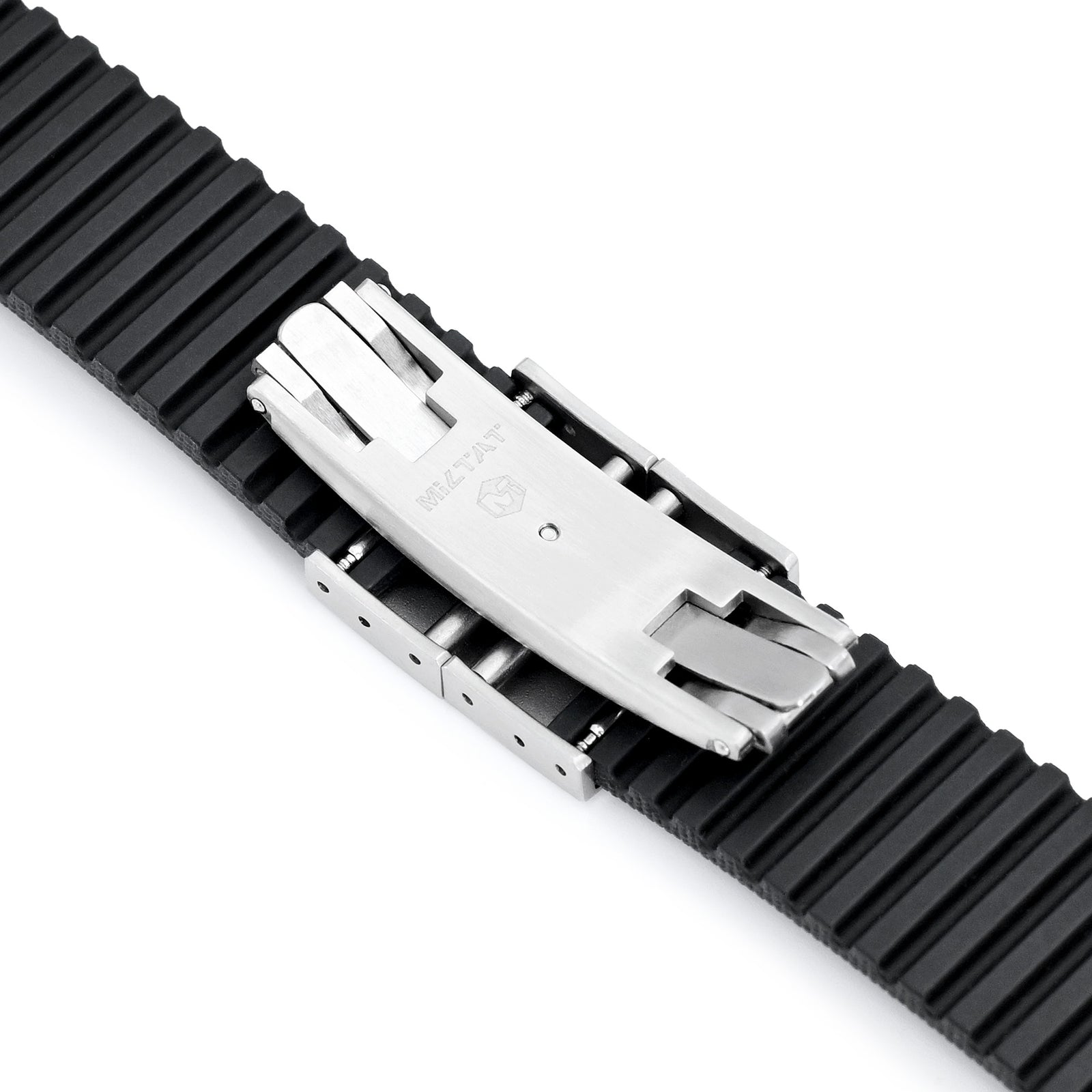 FKM40 Black Quick Release Butterfly Deployment FKM Rubber Watch Band, 20mm to 22mm Strapcode watch bands