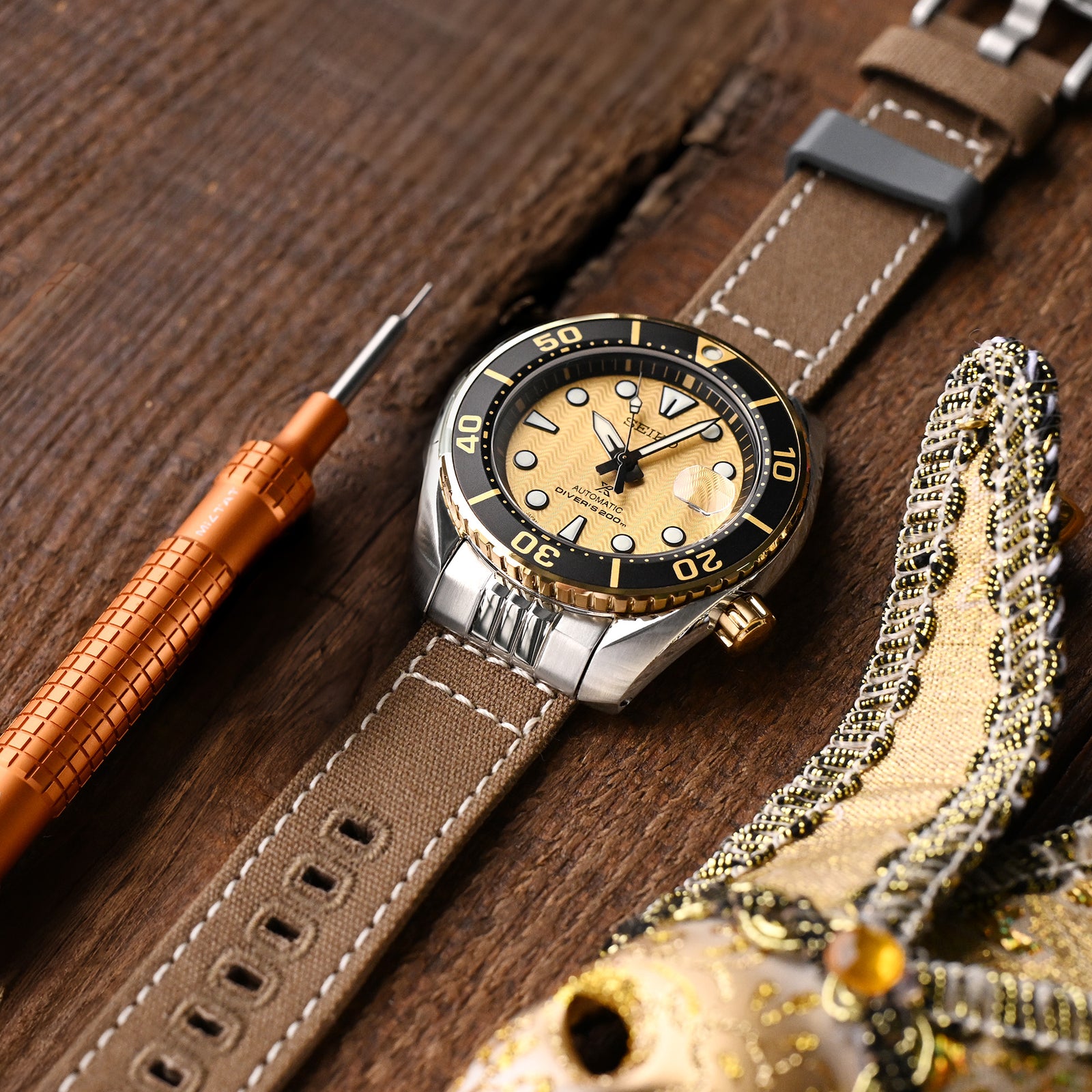 Curve Endpiece Quick Release Canvas Seiko Sumo Watch Strap