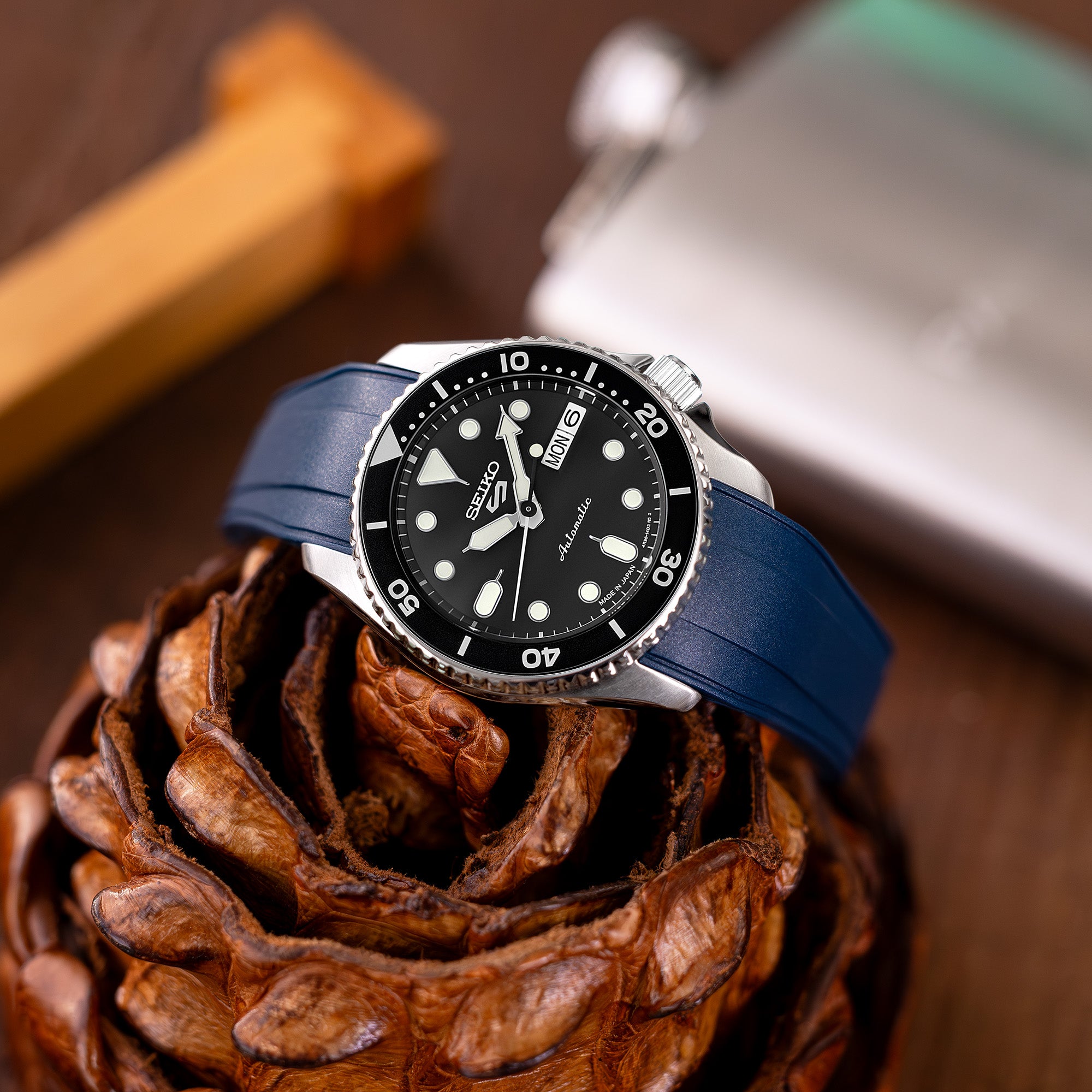 StrapXPro Rubber Watch Strap for Seiko 5 Sports 38mm SRPK29