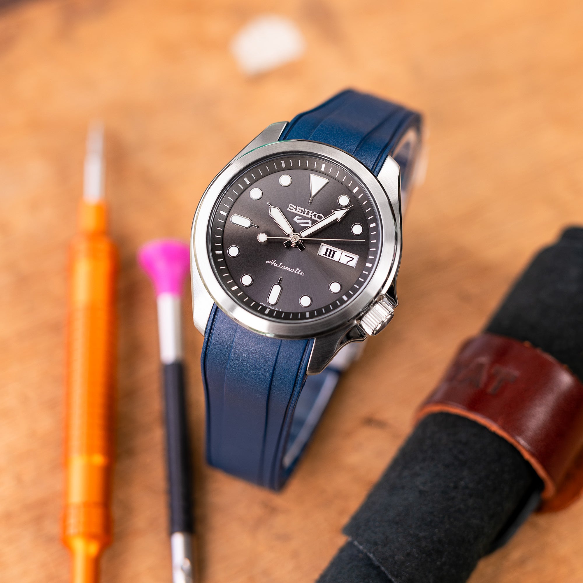 StrapXPro Rubber Watch Strap for Seiko 5 Sports 40mm SRPE | Strapcode