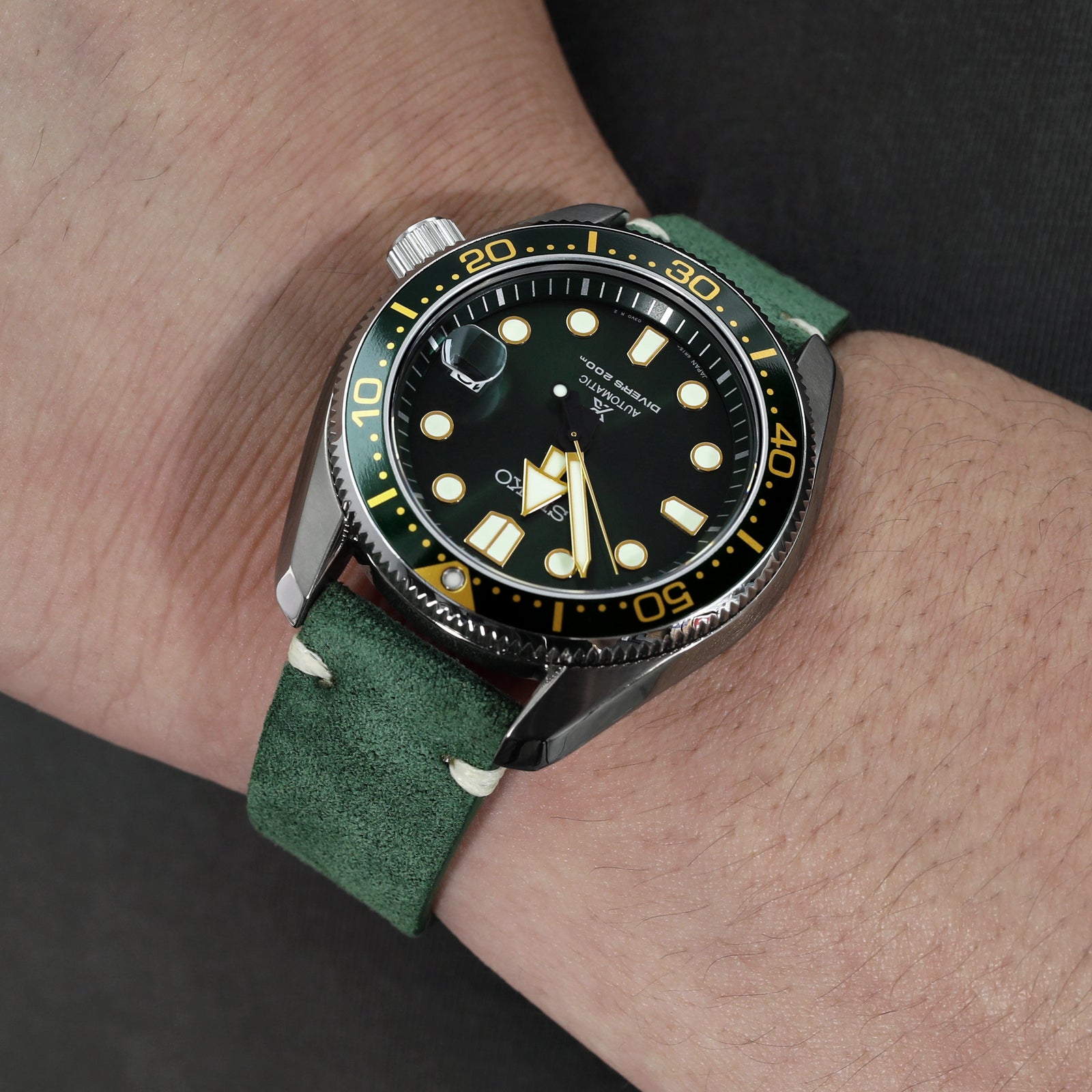 20mm 22mm Green One-piece Suede Quick Release Watch Straps