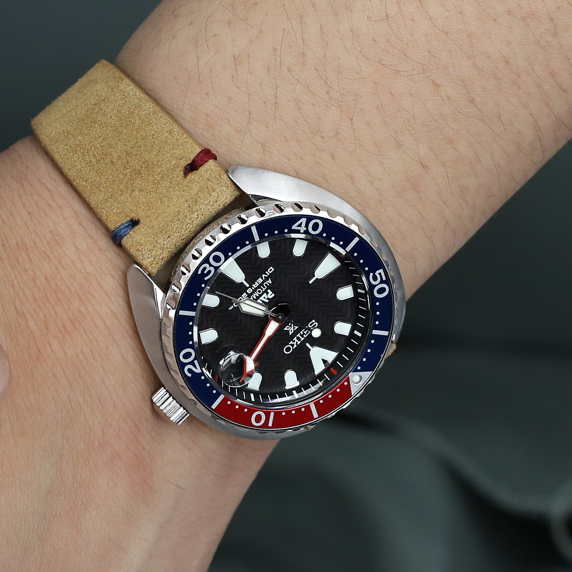 Seiko Mini-Turtle Prospex Automatic Dive Watch SRPC41K1 (PADI Edition) Pepsi Bezel Strapcode Watch Bands