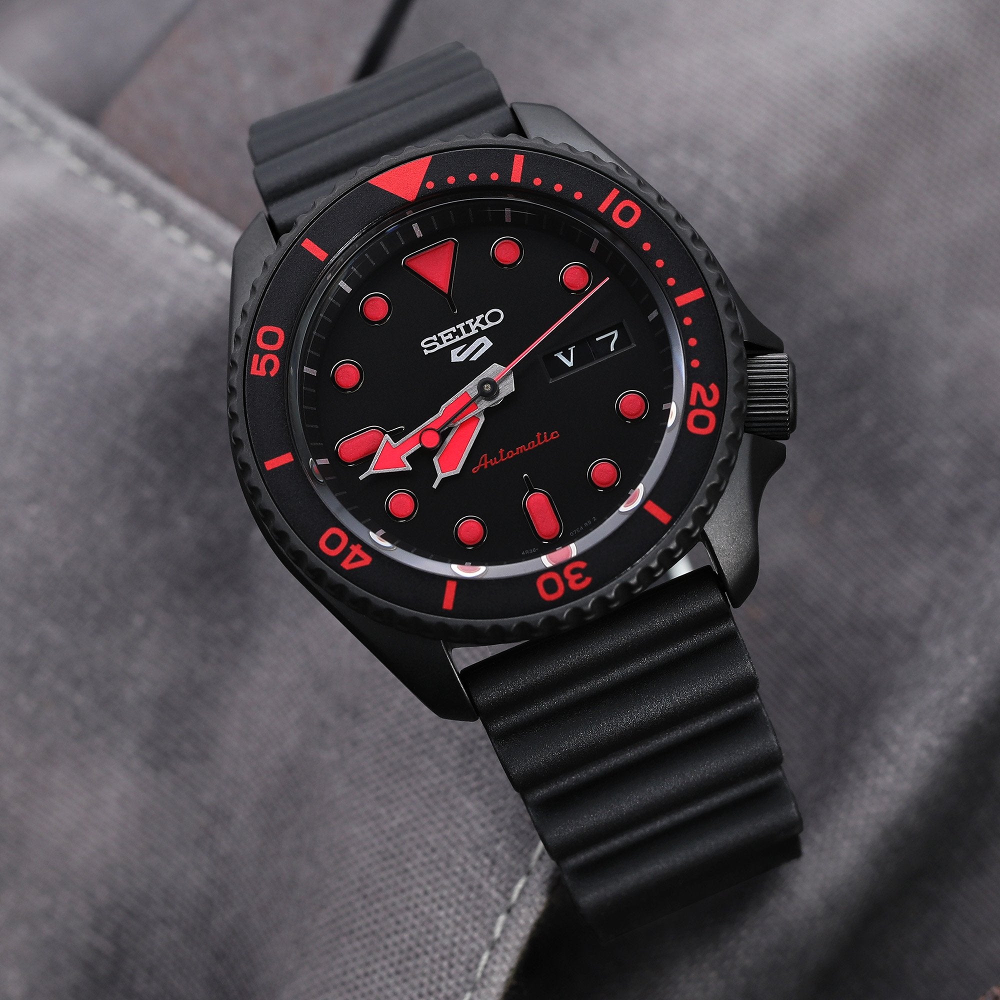 Affute Orologio da uomo cronografo sportivo impermeabile con cinturino Affute Orologio da uomo cronografo sportivo impermeabile con cinturino