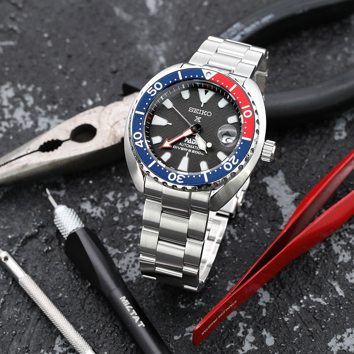 Seiko Mini-Turtle Prospex Automatic Dive Watch SRPC41K1 (PADI Edition) Pepsi Bezel Strapcode Watch Bands