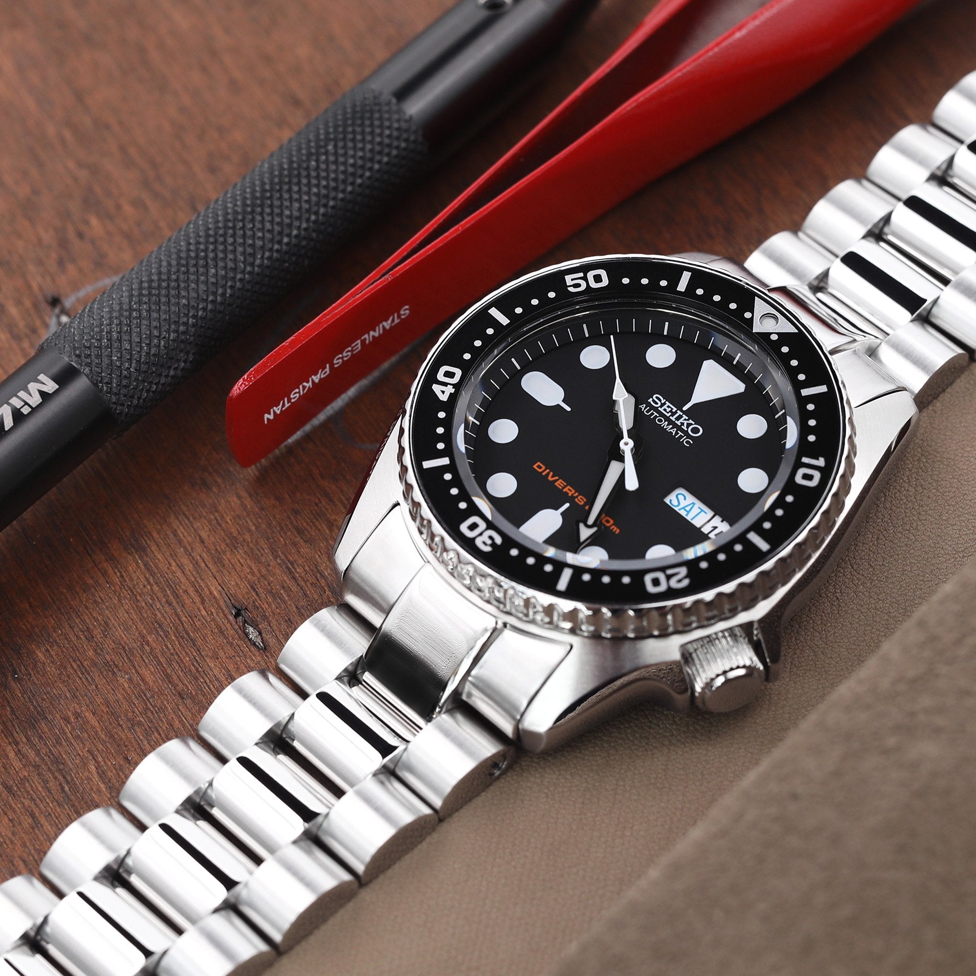 Seiko SKX013 Curved End Bracelet | Strapcode