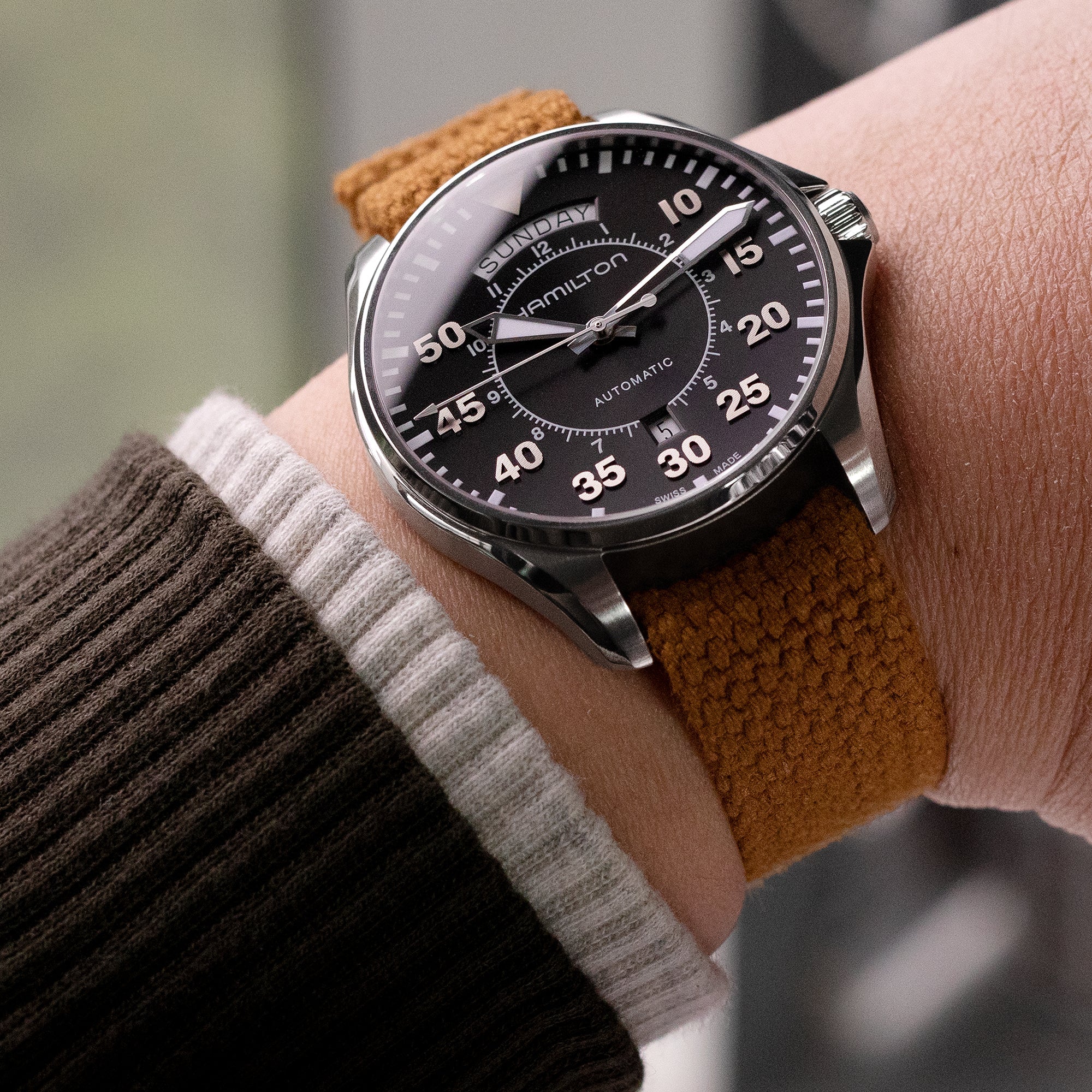 Hamilton Khaki Aviation Pilot Day Date Auto Automatic 42mm H64615135 Strapcode watch bands