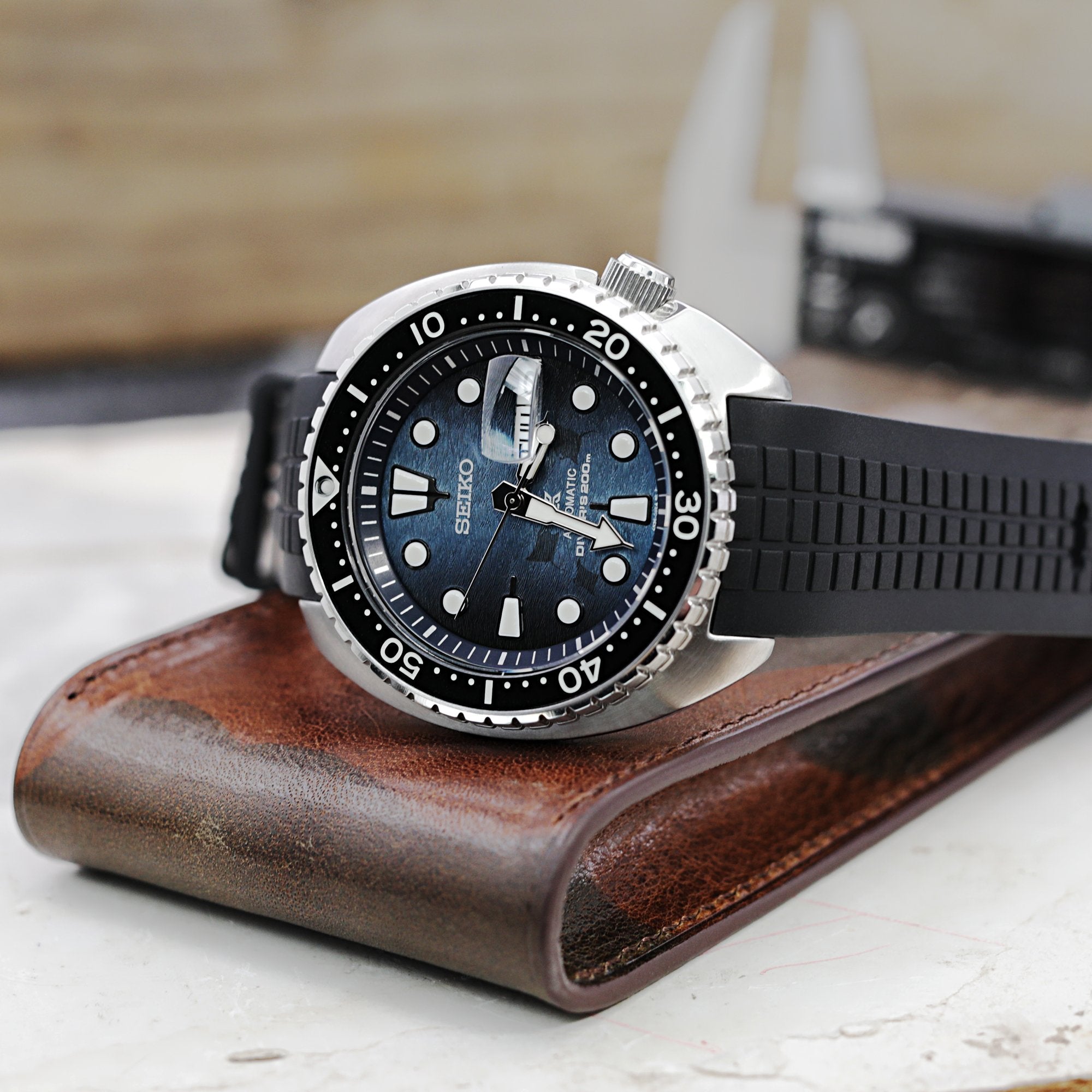 22mm Crafter Blue - CB12 Black Rubber Curved Lug Watch Strap compatible with Seiko new Turtles SRP777 Strapcode Watch Bands