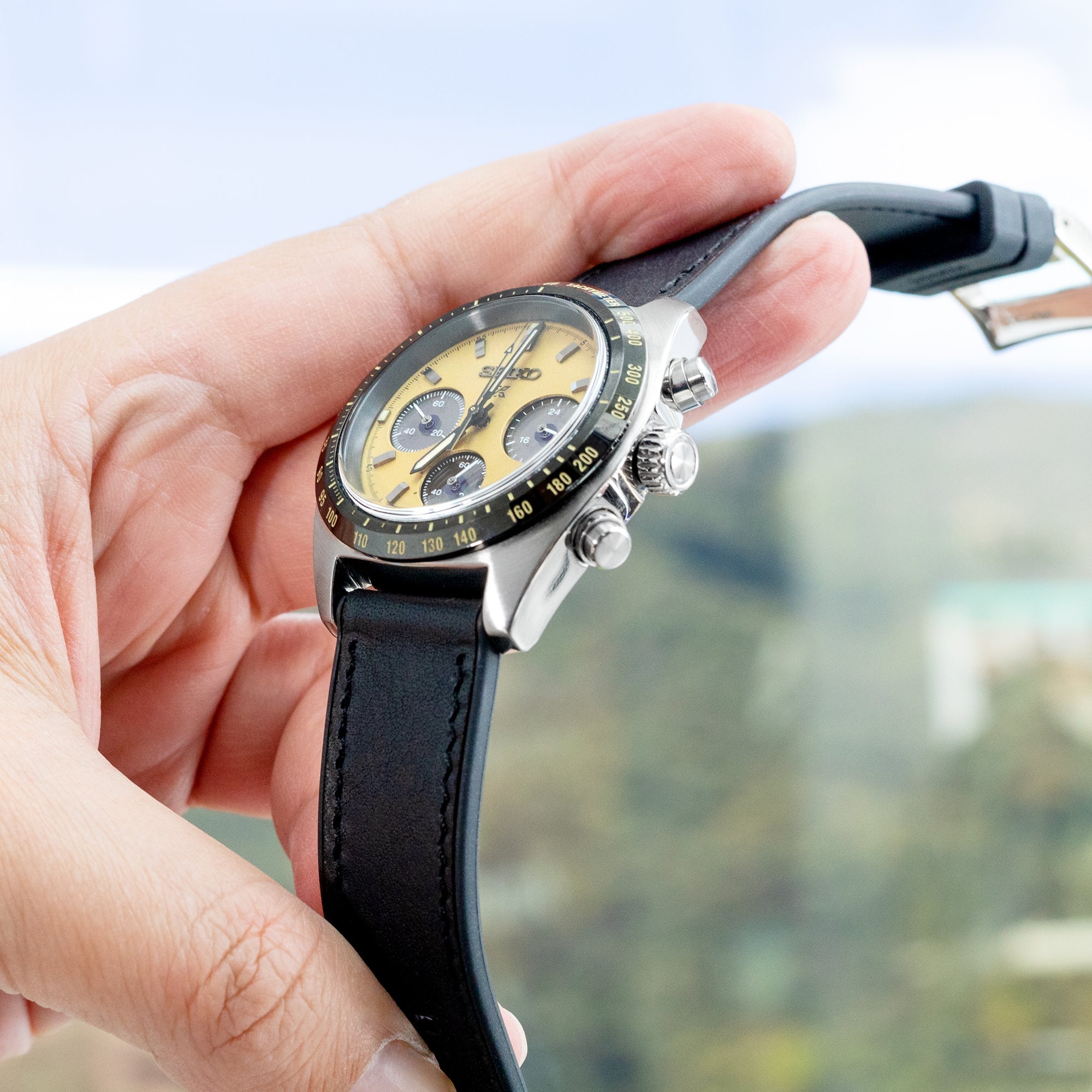 Seiko Speedtimer Panda chronograph SSC817 Gold Dial Seitona Strapcode Watch Bands
