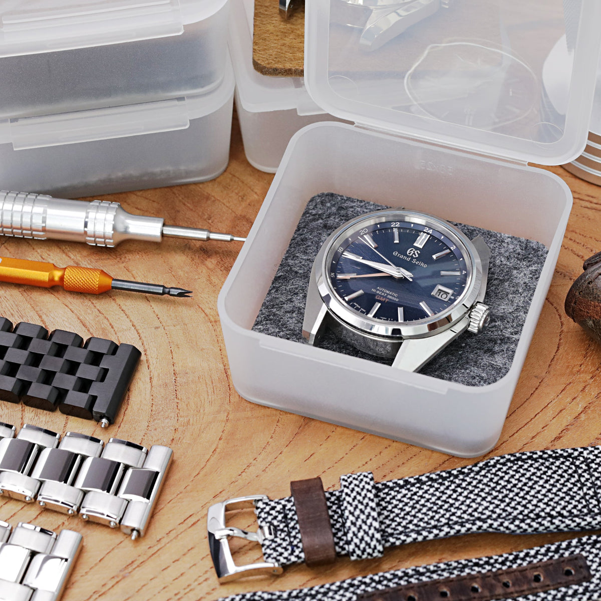 Watch Accessories, Watch Rolls, Pouches & More