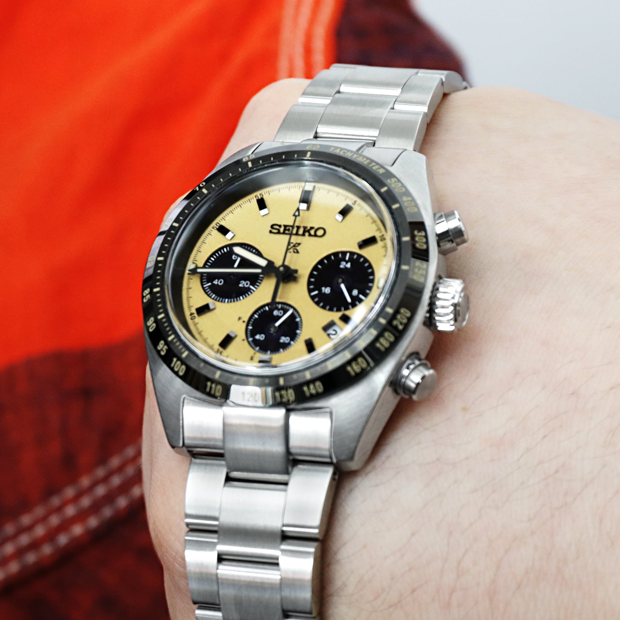 Seiko Speedtimer Panda chronograph SSC817 Gold Dial Seitona  Strapcode Watch Bands