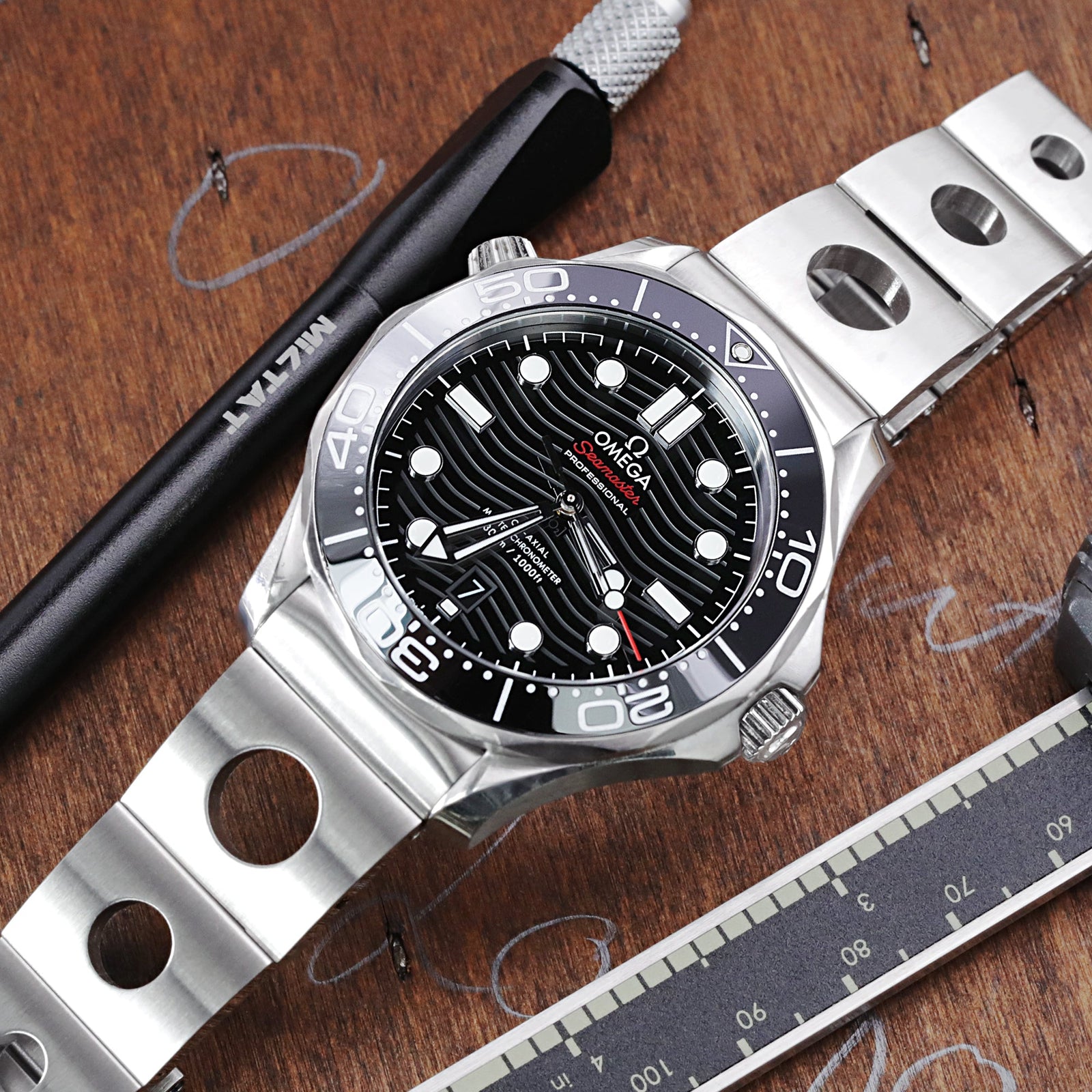 Omega Seamaster Diver 300M Co-Axial Master Chronometer 42MM Ref. 210.30.42.20.01.001 Strapcode Watch Bands