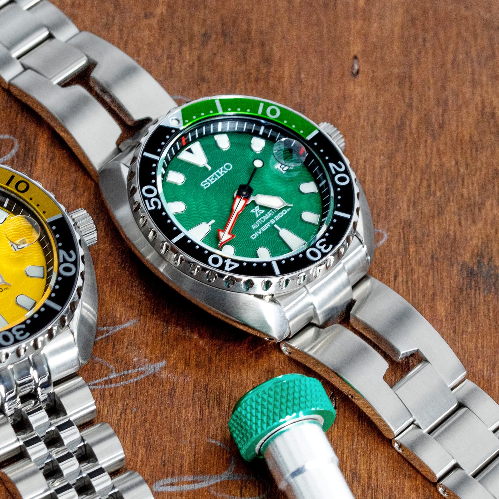 Seiko Mod Mini Turtle SRPC35 Curved End Retro Razor Bracelet - Strapcode