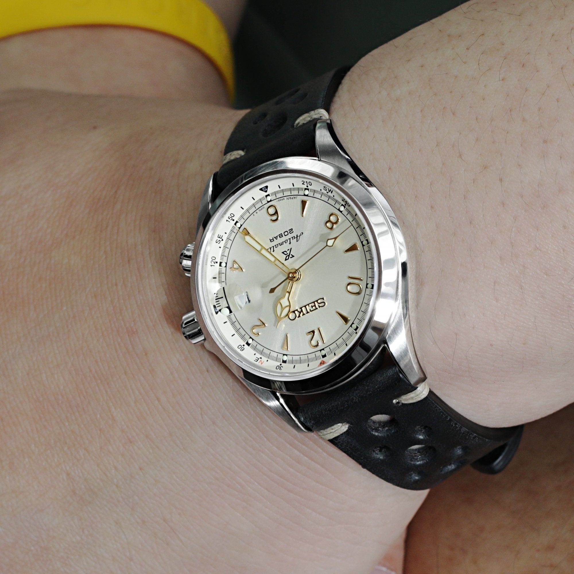 Seiko Prospex Cream Alpinist SPB123J1; Seiko 5 Sports 40mm SRPE58K1 Black Dial Rose Gold Automatic Watch Strapcode Watch Bands