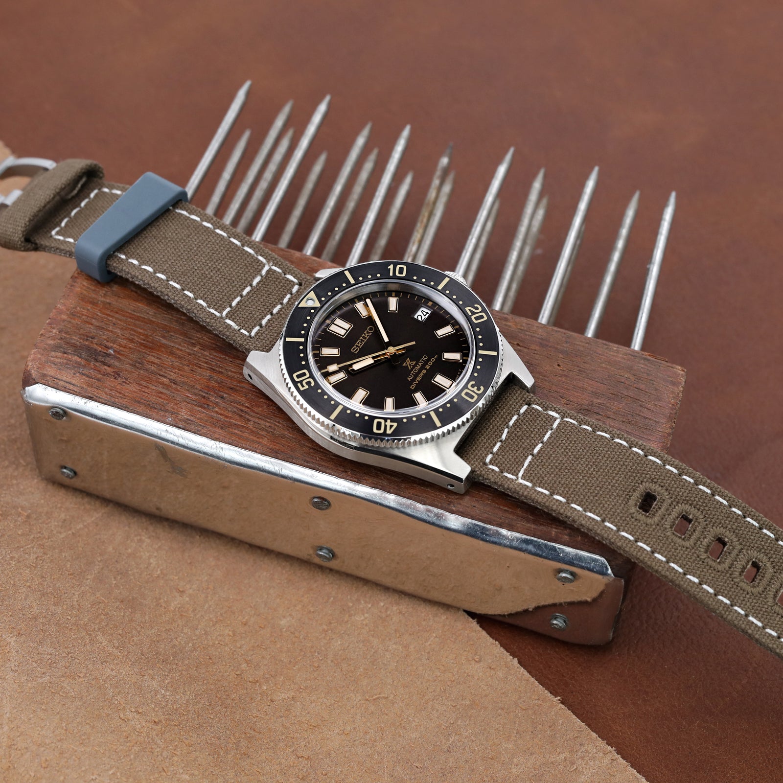 Seiko SPB147 Prospex Diver 62MAS Reissue Black Dial Strapcode Watch Bands