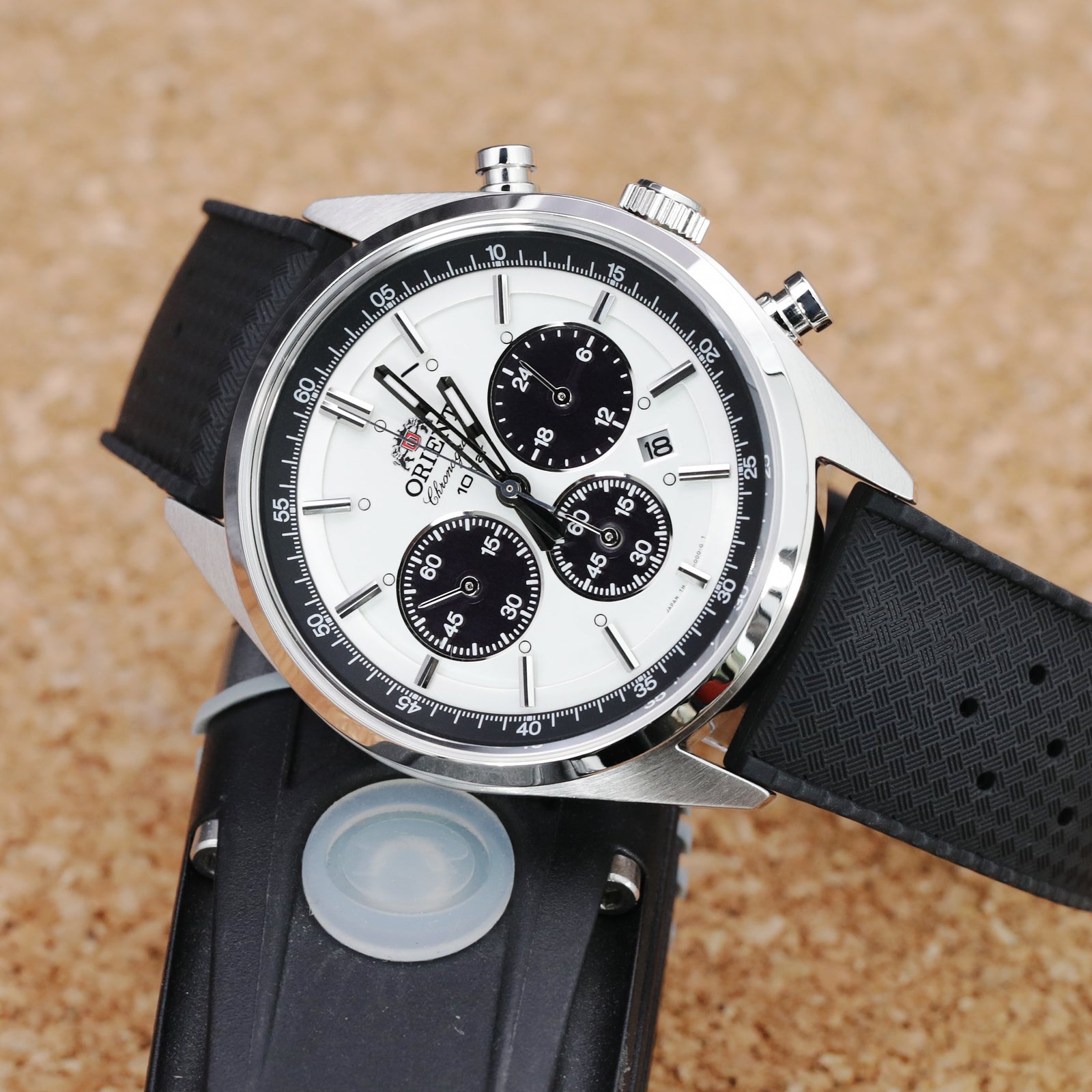 Orient Rally Strap Quick Release Black Tropical-style rubber watch strap | Strapcode