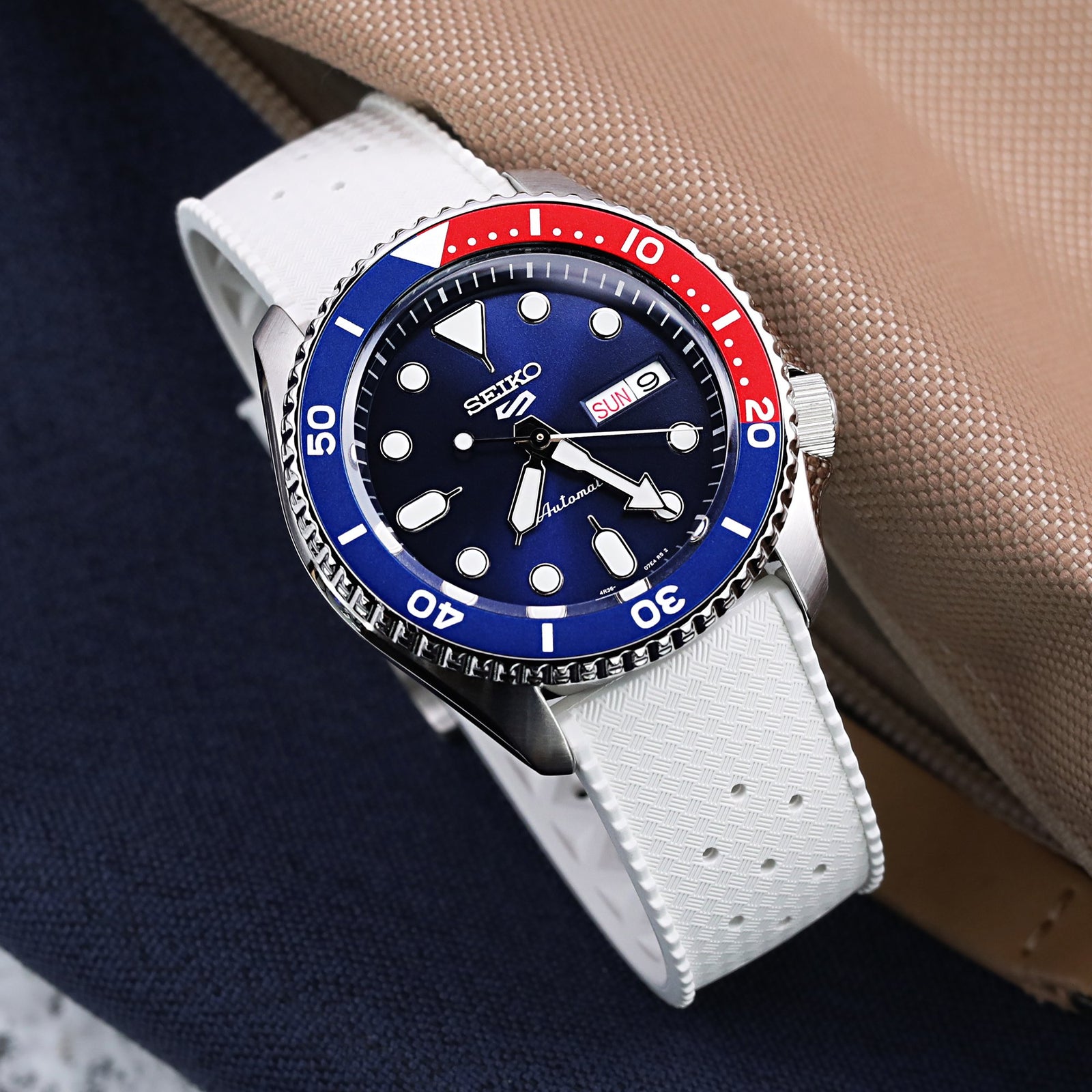 Quick Release White Tropical style rubber watch strap Strapcode