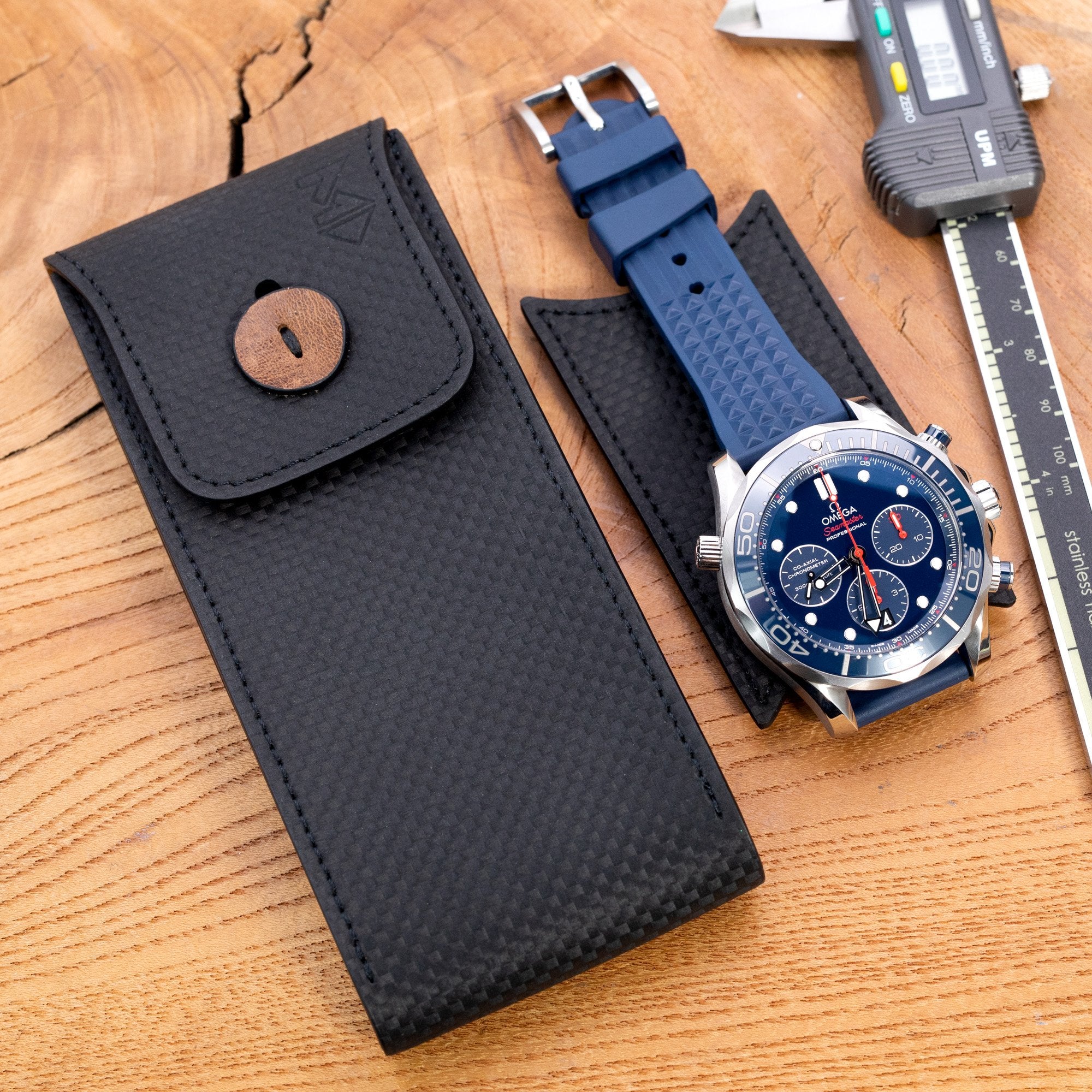 MT-3 German Leather Watch Pouch in Carbon Fiber Pattern for Watch Strap Strapcode Watch Bands